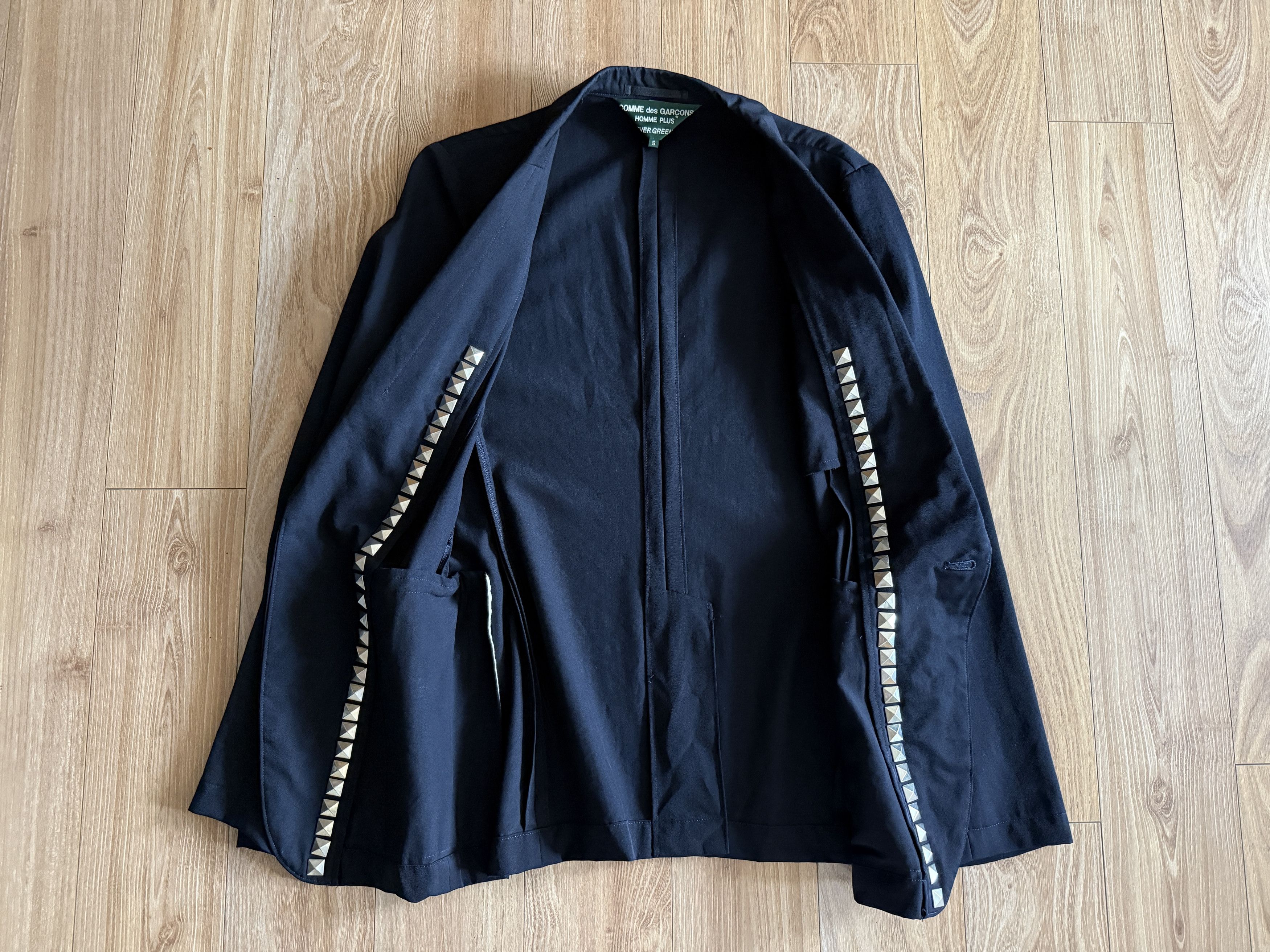 Comme des Garcons Homme Plus Comme des Garcons Homme Plus "Evergreen" Studded Blazer Size US S / EU 44-46 / 1 - 5 Thumbnail