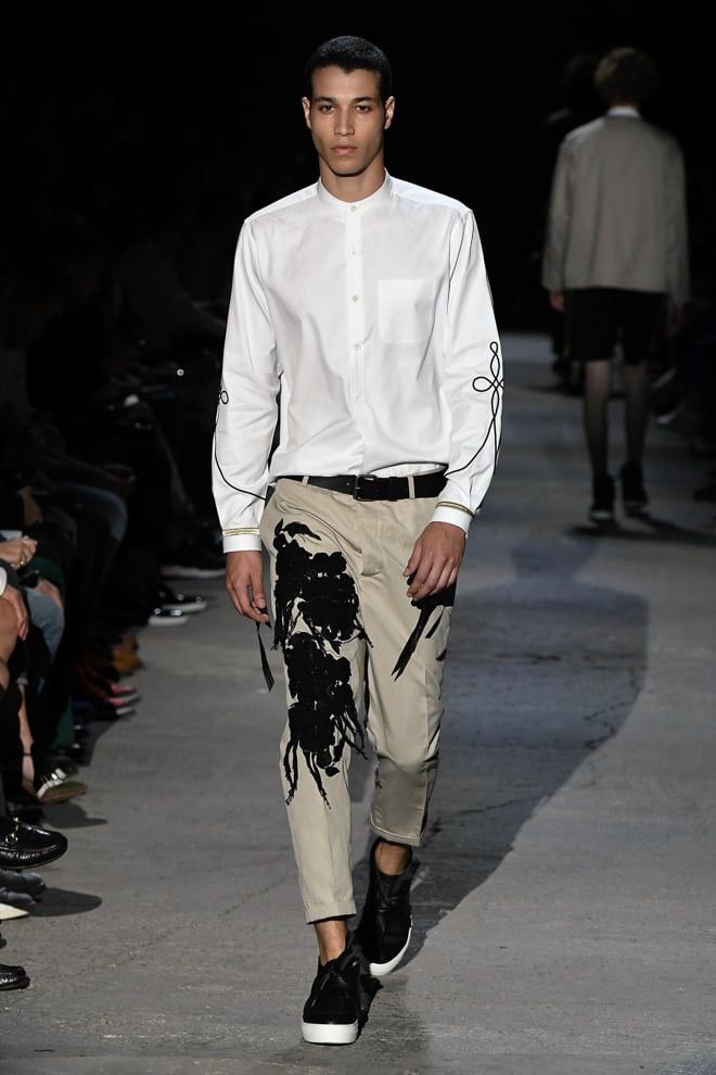 Ports 1961 Ports 1961 Mens Runway embroideried shirt Size US M / EU 48-50 / 2 - 8 Thumbnail
