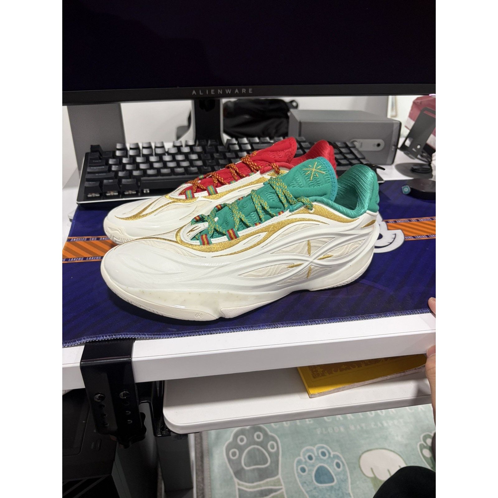 Li-Ning Size 8 Li-Ning Way of Wade 808 5 ULTRA V2 Basketball Shoes Size US 8 / EU 41 - 1 Thumbnail