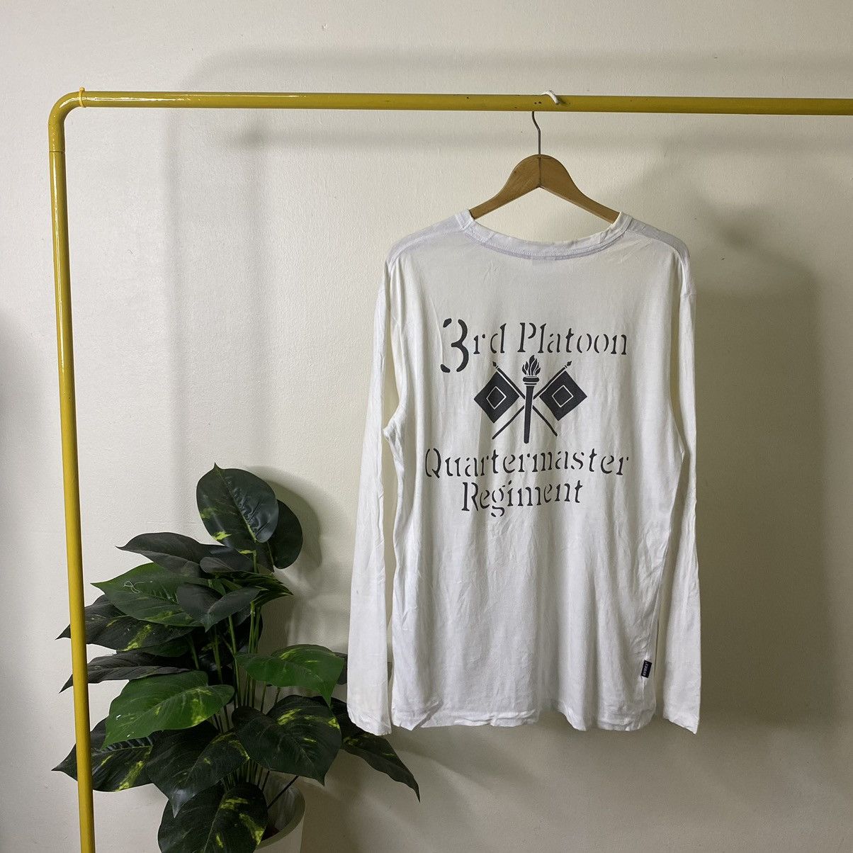 Alpha Industries × Avirex Y2K Avirex US Army 3rd Platoon Quartermaster Regiment Ls Tee Size US M / EU 48-50 / 2 - 6 Thumbnail
