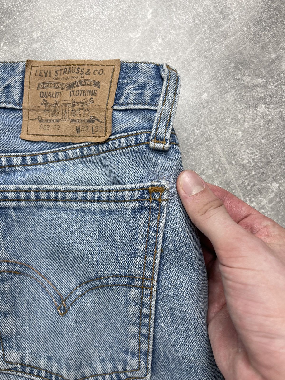 Levi's Vintage Levi’s 882 Orange Tab Light Blue Denim Jeans USA Size US 29 - 6 Thumbnail