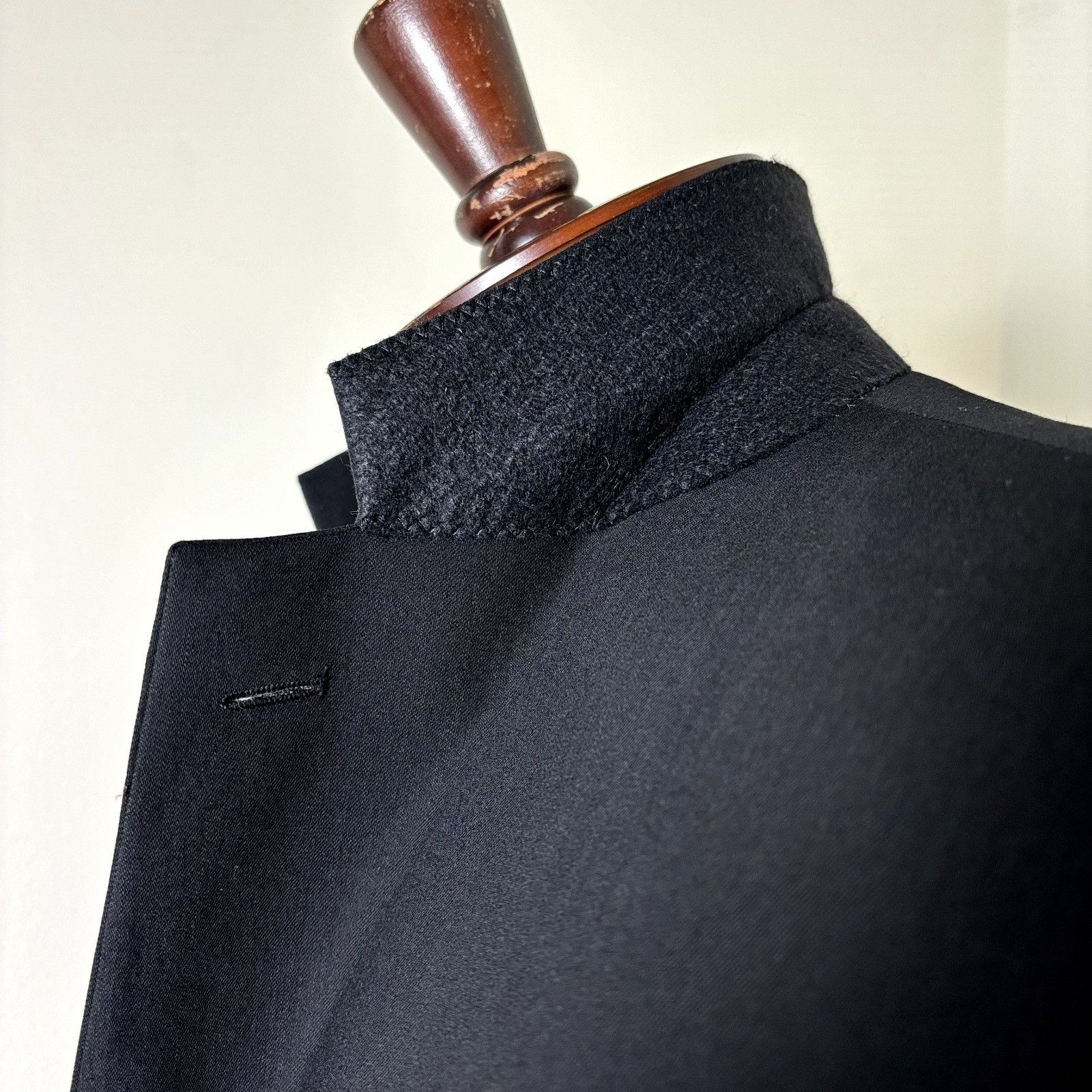 Pronto Uomo Pronto Uomo Men's Suit 42L Black Wool 2-Piece: Blazer & Dres Size 42L - 4 Thumbnail