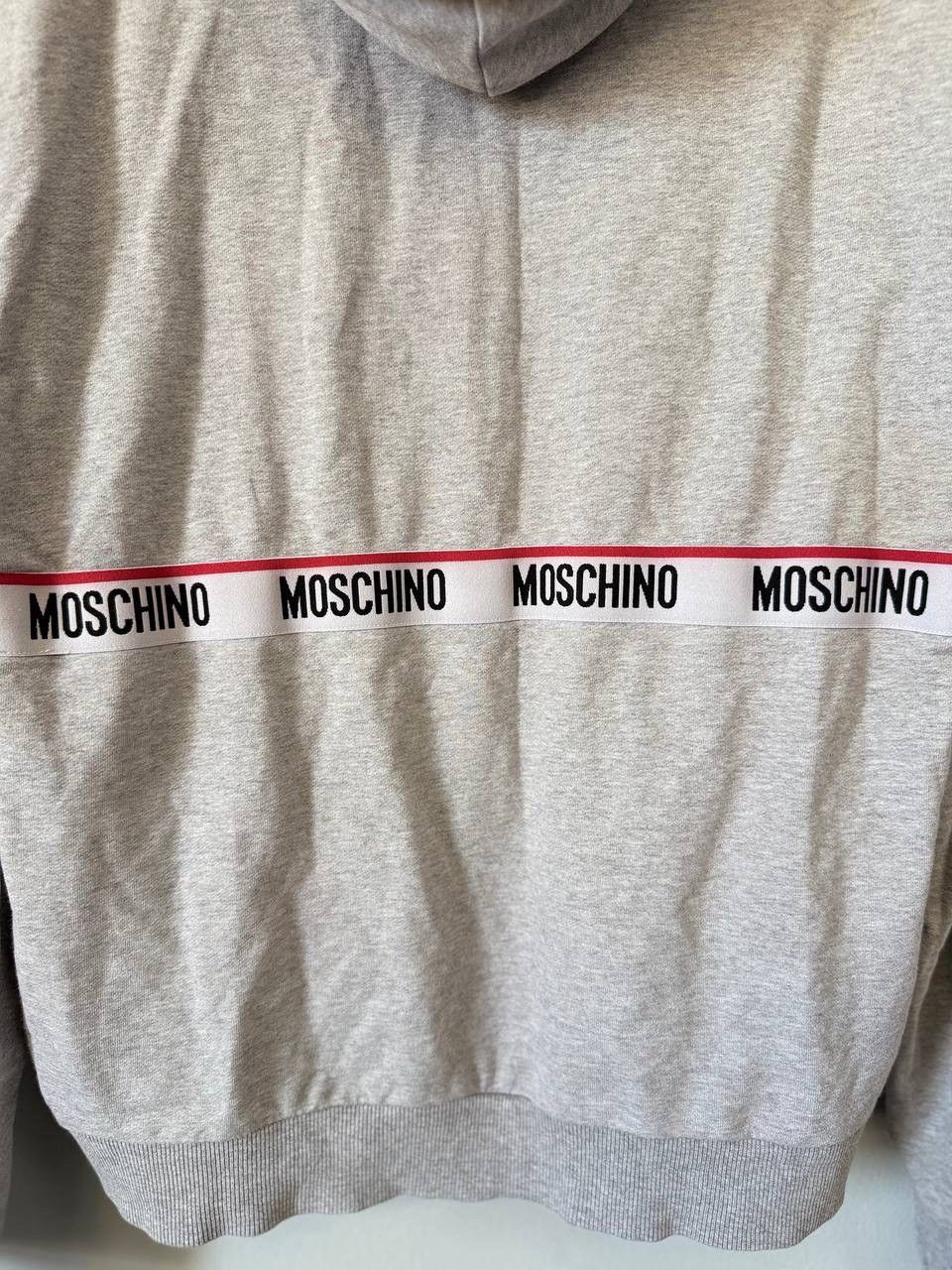 Moschino Vintage luxury Designer Moschino hoodie multi logo Size US L / EU 52-54 / 3 - 16 Thumbnail