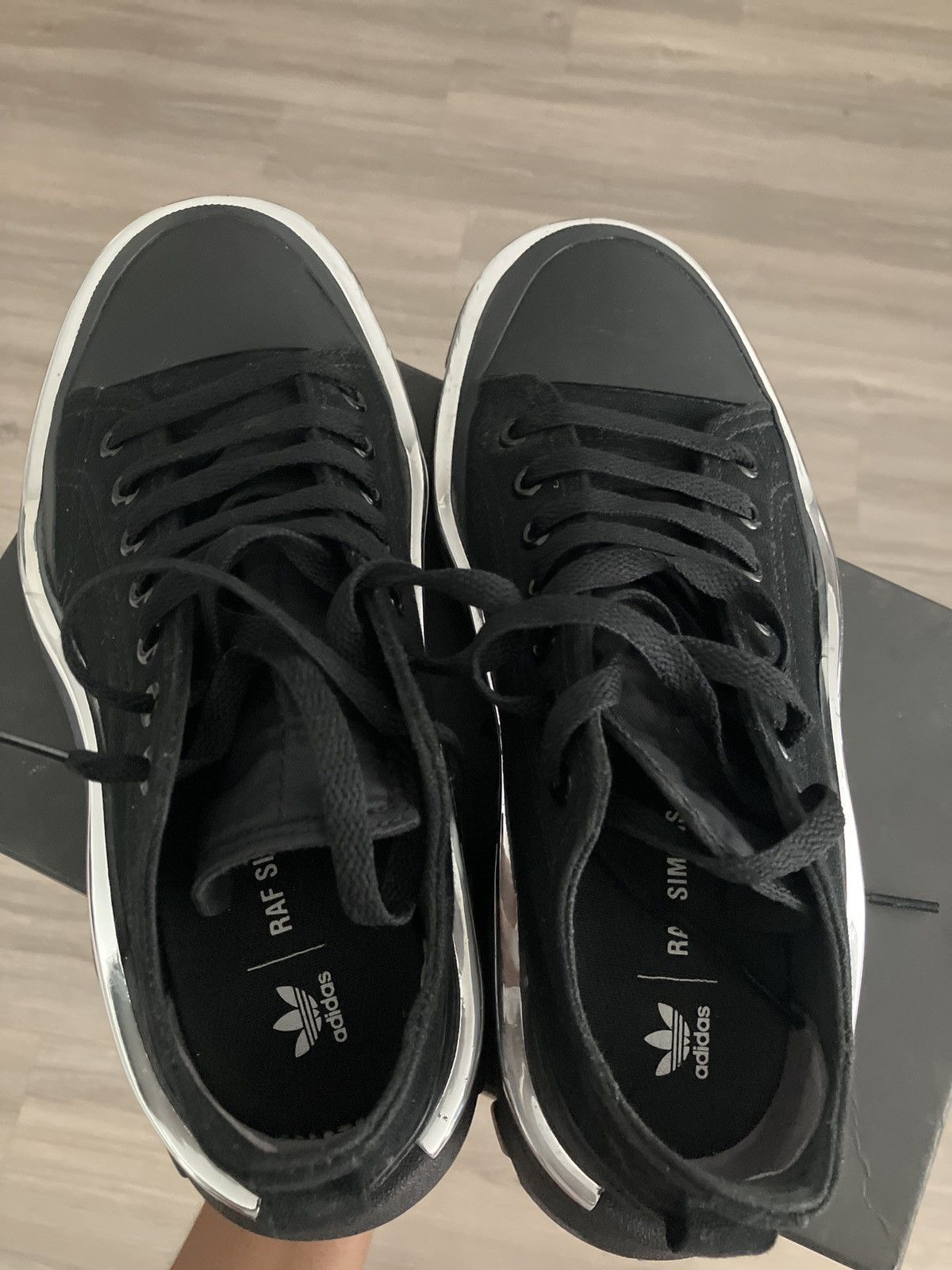Adidas × Raf Simons Raf Simons \ Addidas Size US 6 / EU 39 - 4 Thumbnail