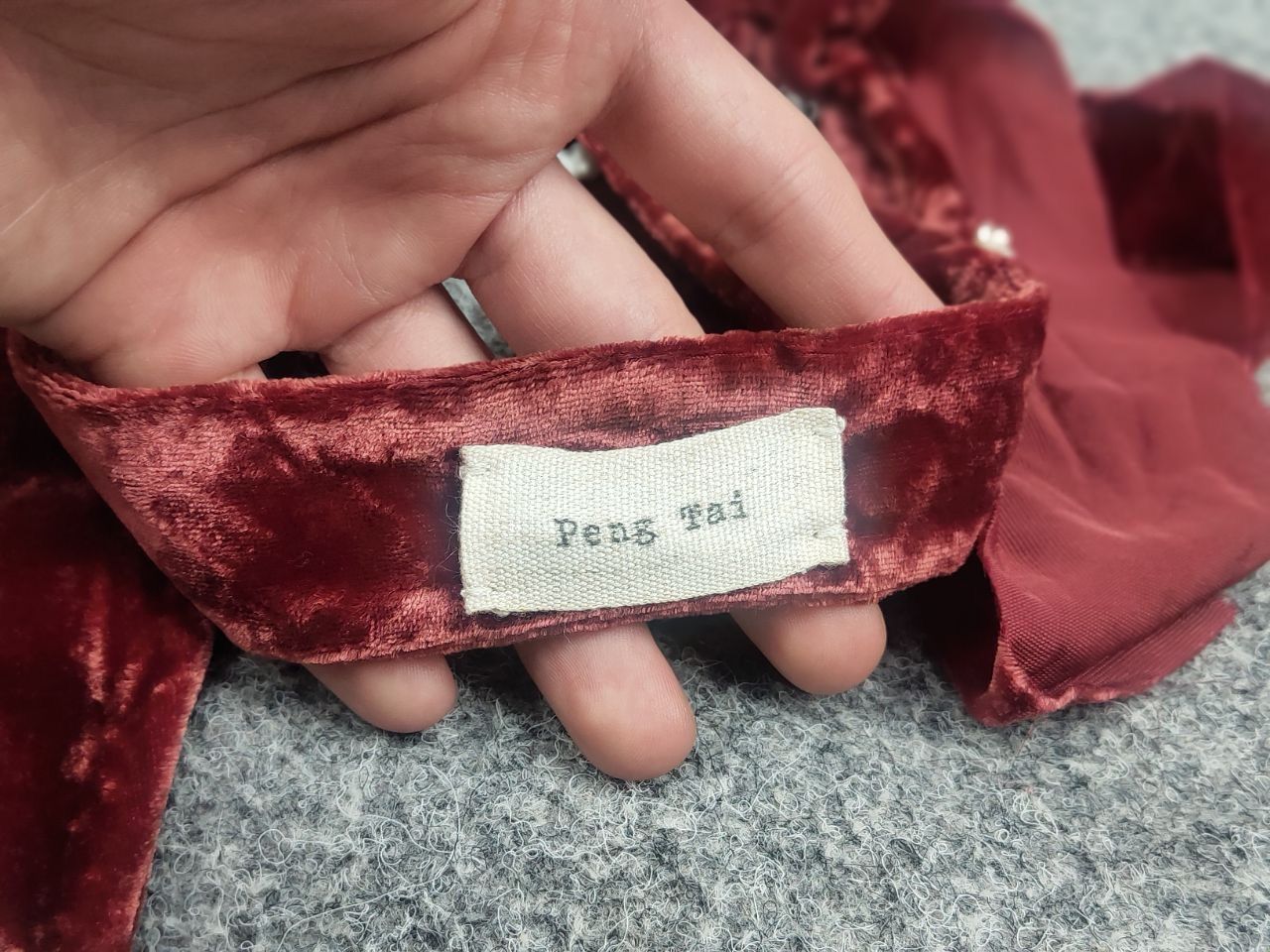 Japanese Brand Peng Tai Silk Hair band tie velvet Accessories Collection Size ONE SIZE - 17 Thumbnail