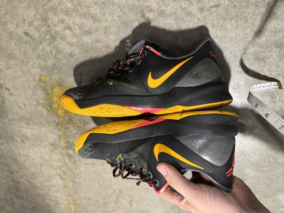 Nike Nike Zoom Kobe Venomenon 4 Sz 9.5 Size US 9.5 / EU 42-43 - 4 Thumbnail