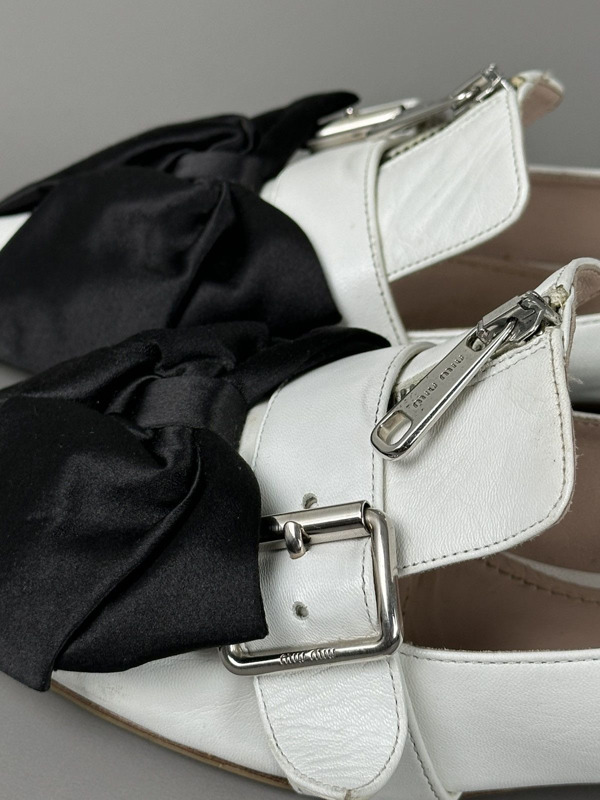 Miu Miu Miu Miu - Ballerinas Bow / Front Zipped Flats White Leather Size US 7 / IT 37 - 7 Thumbnail