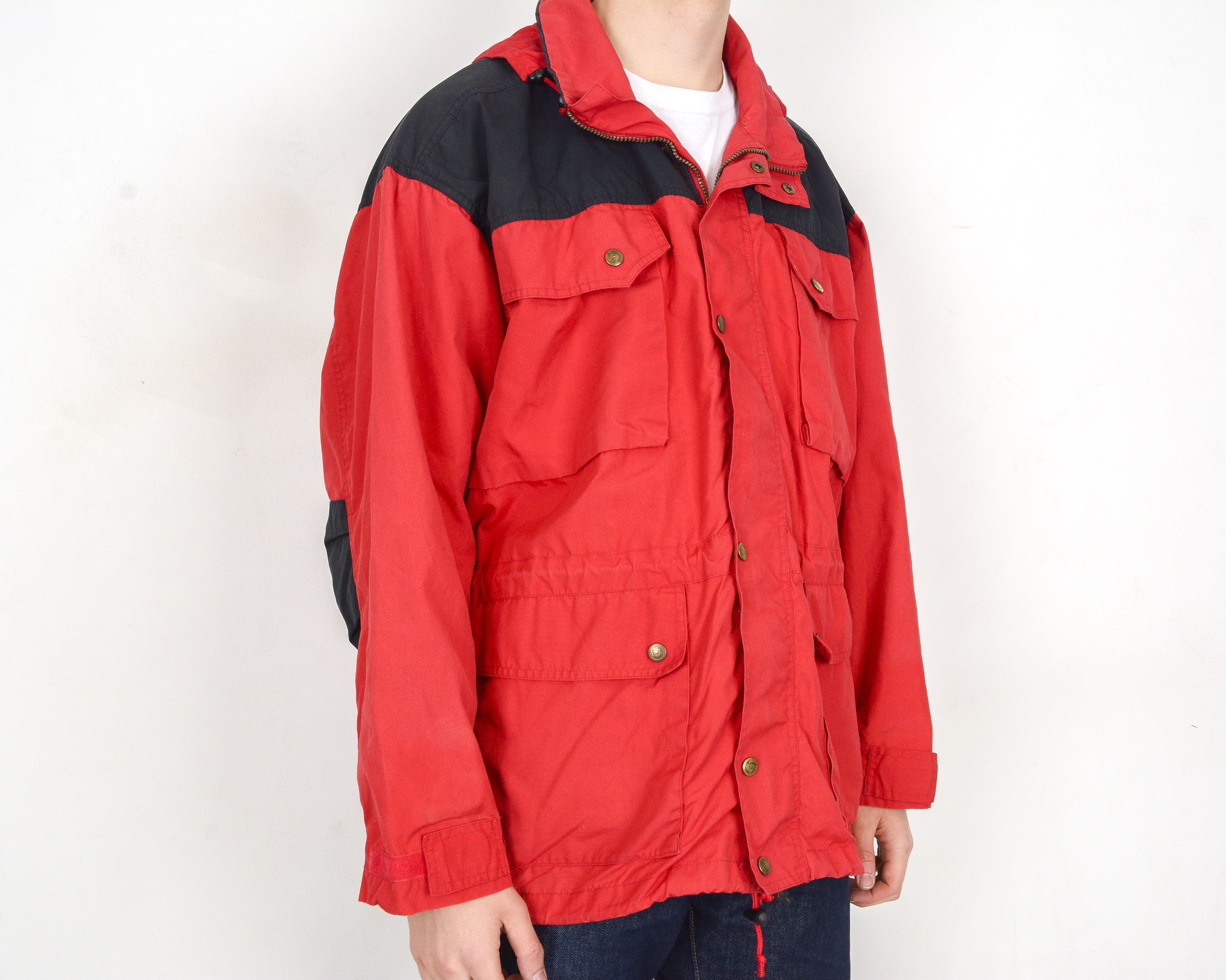 Fjallraven Vintage Men's L Jacket Rain Coat Hidden Hood Parka Size US L / EU 52-54 / 3 - 5 Thumbnail
