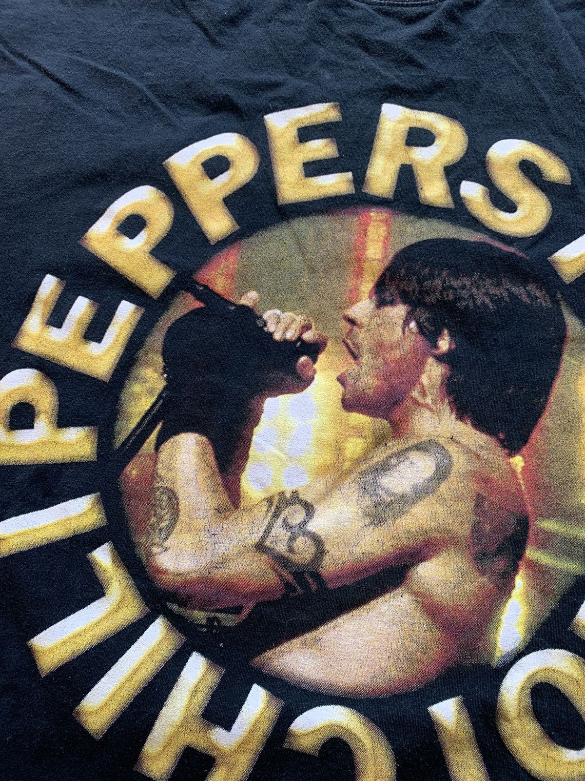 Band Tees 🔥VINTAGE 00’S RED HOT CHILL PAPERS T-SHIRT TEE Size US L / EU 52-54 / 3 - 5 Thumbnail