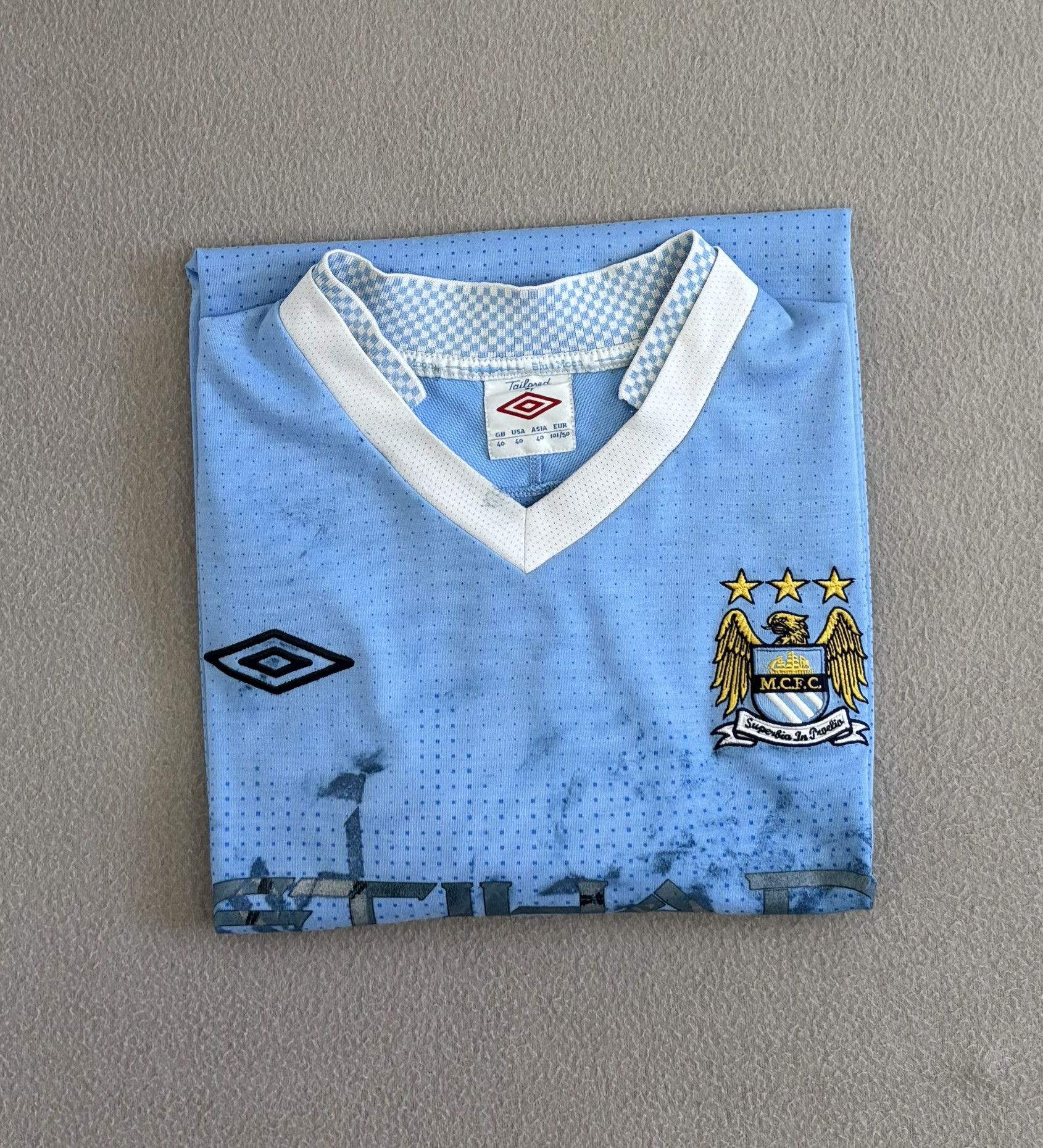 Umbro Manchester City 2011/2012 Umbro Football Jersey Size M Size US M / EU 48-50 / 2 - 20 Thumbnail
