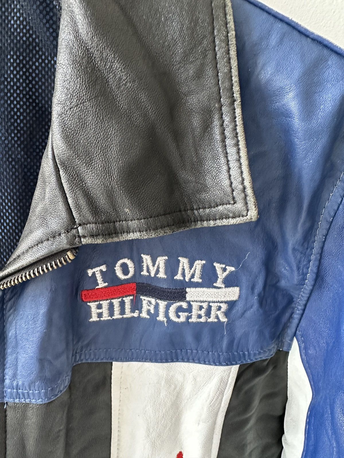 Tommy Hilfiger × Vintage Vintage Tommy Hilfiger Faded Racing Biker Jacket Size US M / EU 48-50 / 2 - 15 Thumbnail