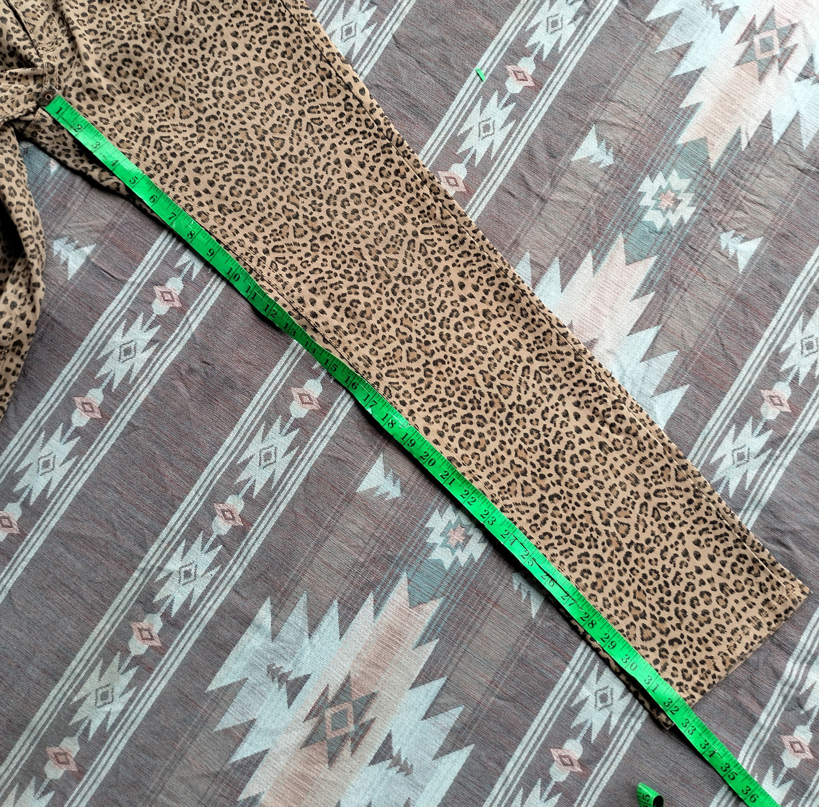 Japanese Brand Lolita yoshitomo nara leopard pants Size US 30 / EU 46 - 15 Thumbnail