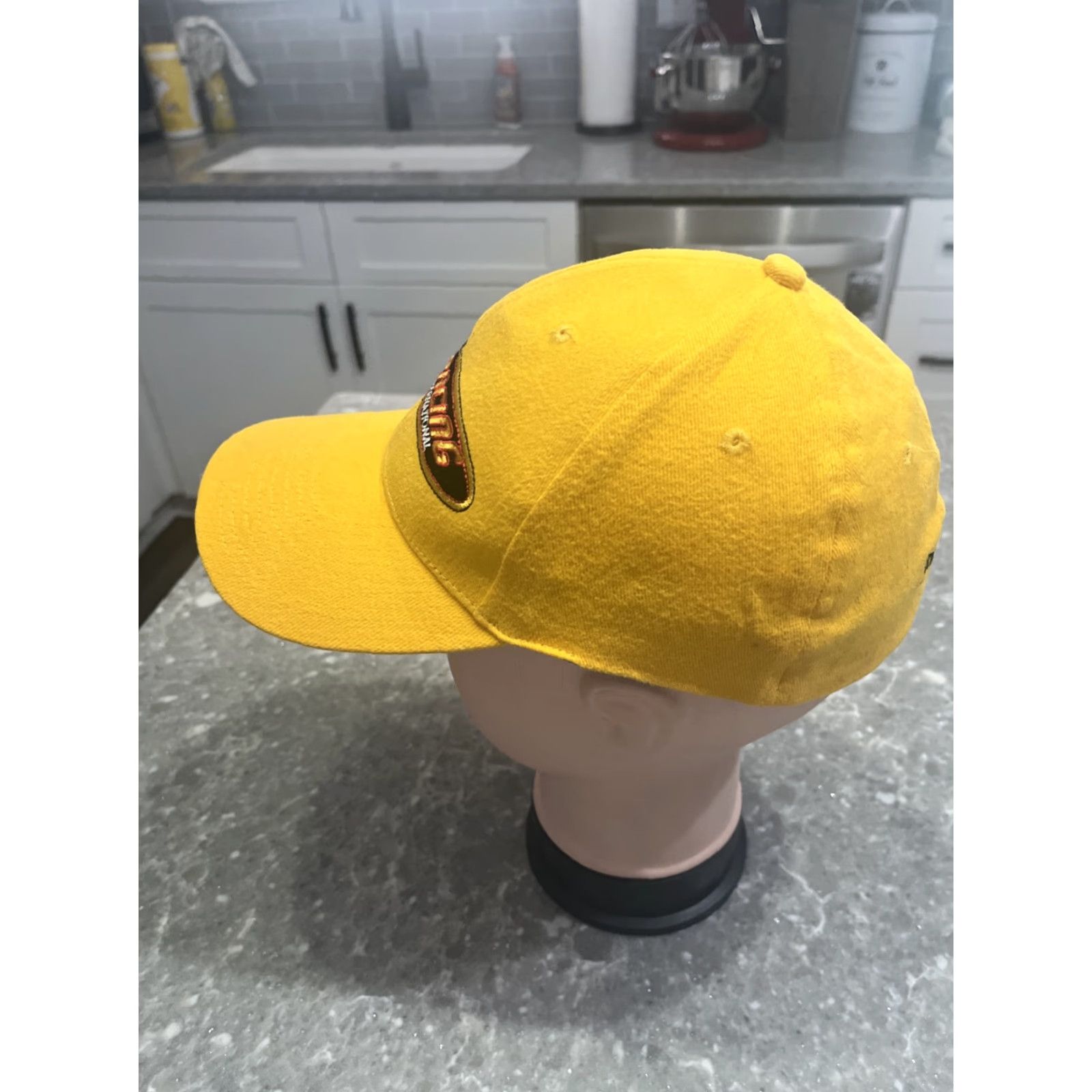 Vintage VINTAGE Indy Car Hat Racing Motorsport Miller Beer Gold Coast Australia 2001 A Size ONE SIZE - 3 Thumbnail
