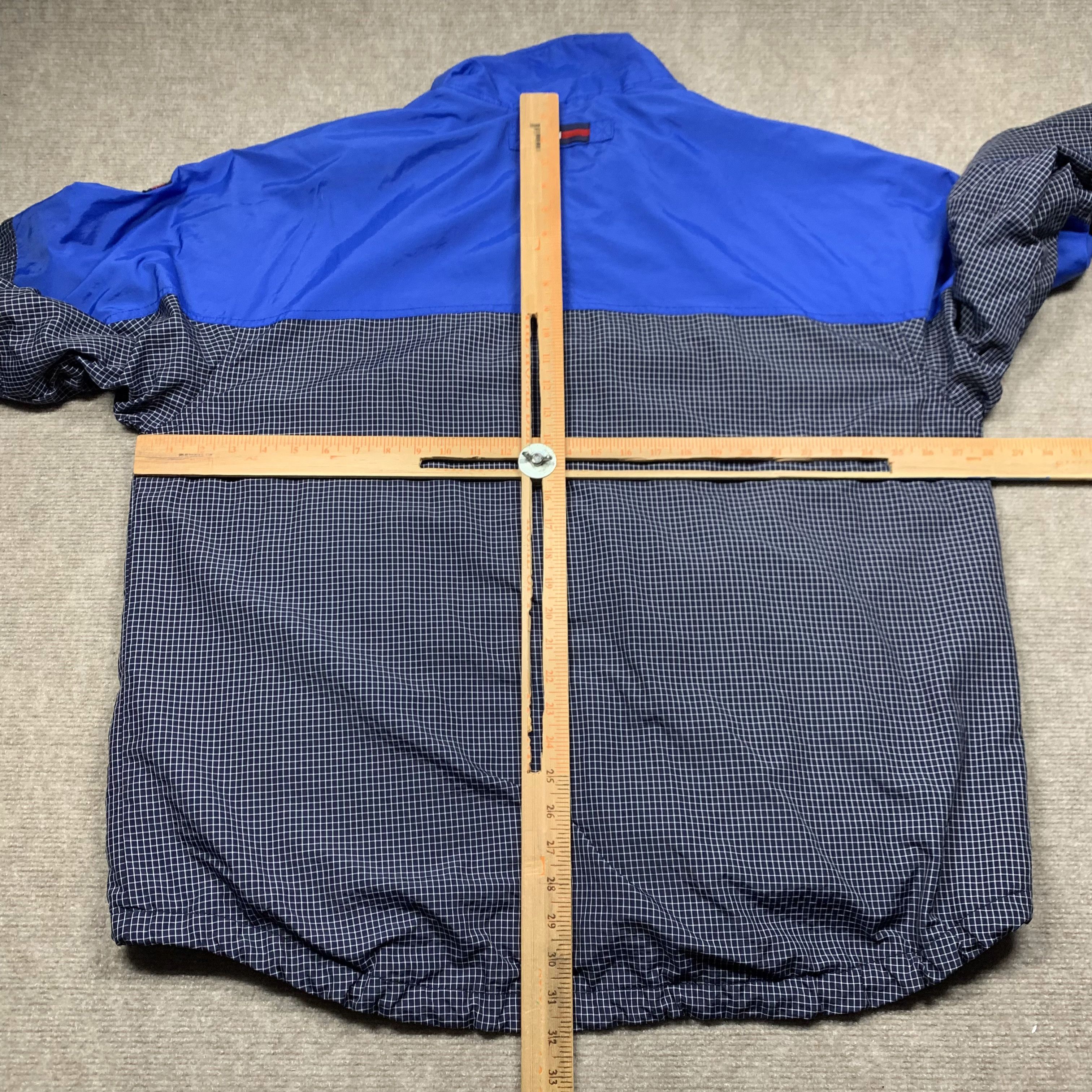Tommy Hilfiger Vintage Tommy Hilfiger Windbreaker Mens XL Spell Out 90'S Size US XL / EU 56 / 4 - 11 Thumbnail