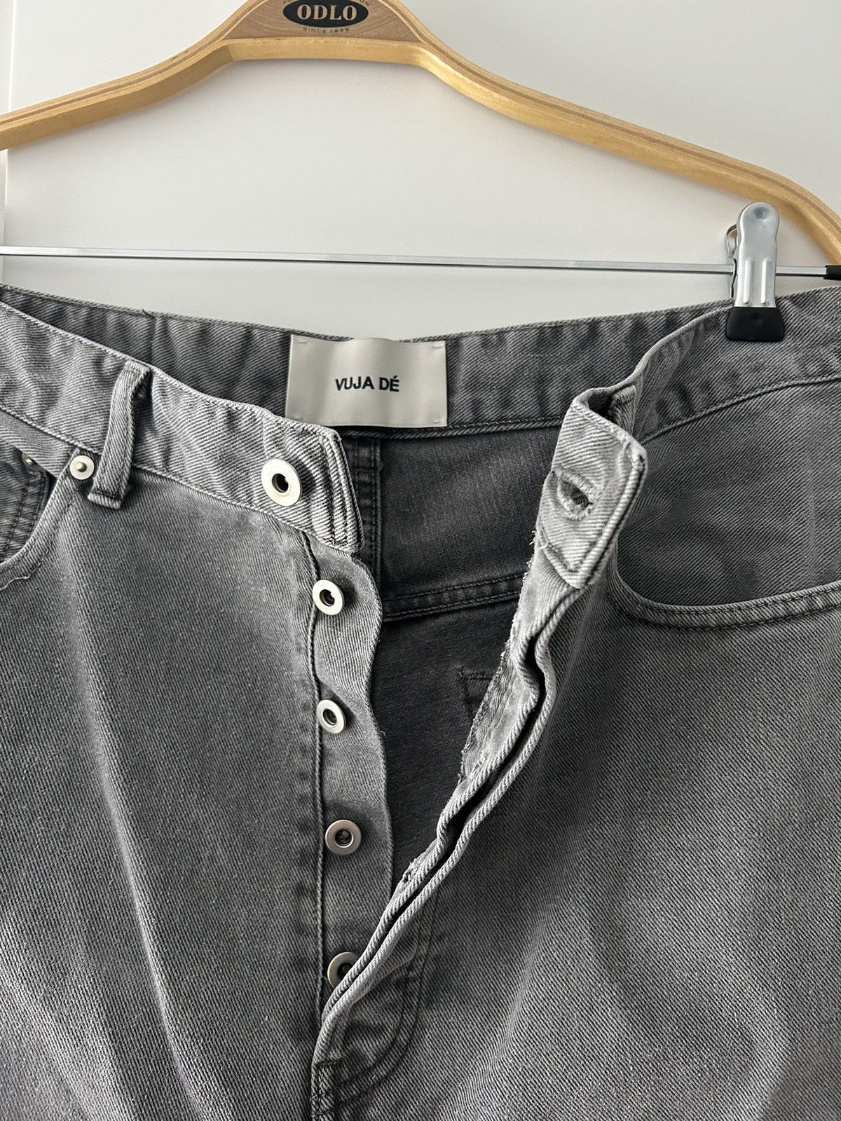 Vuja De Vuja Dé Grey Uneven Dye Denim Pants Size 3 | Grailed
