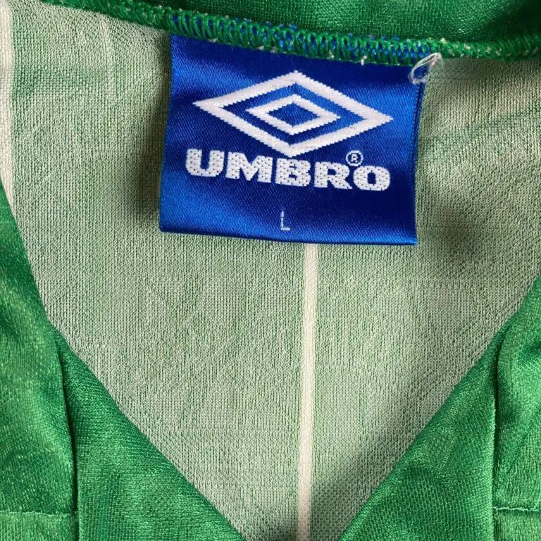 Umbro Northern Ireland 1992-94 Umbro home football jersey size L Size US L / EU 52-54 / 3 - 3 Thumbnail