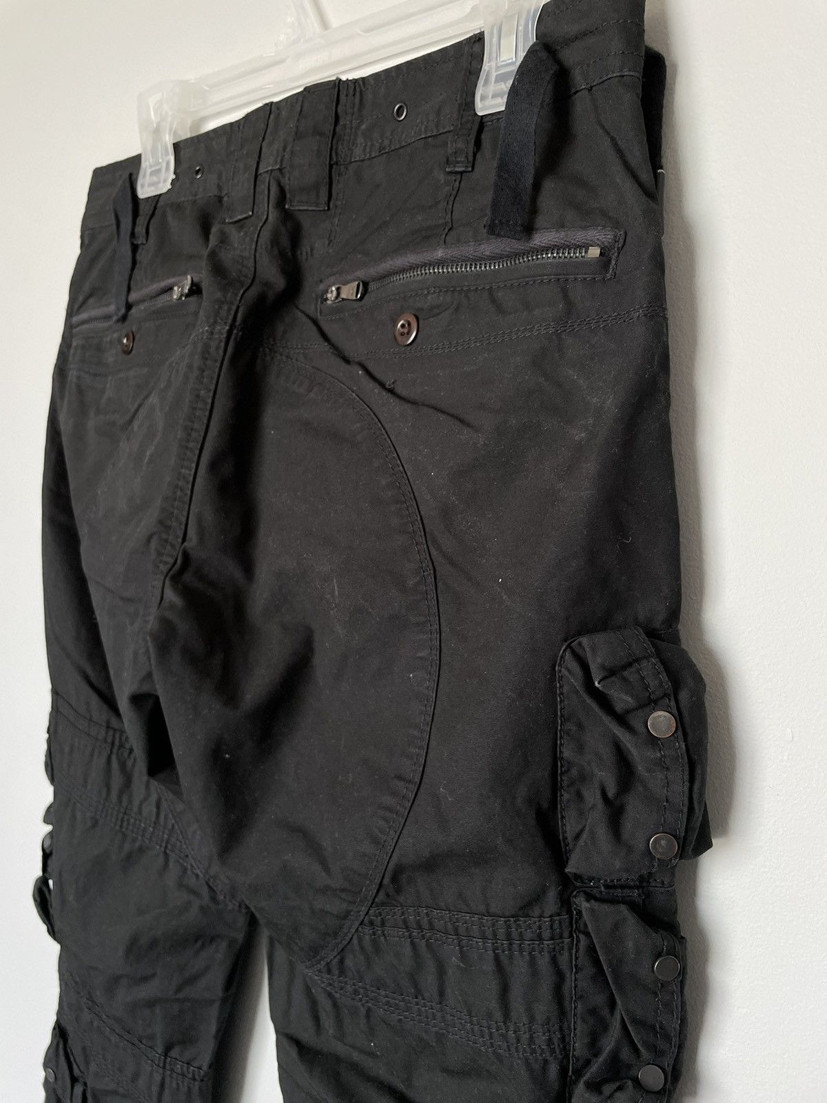 Ralph Lauren Black Label Ralph Lauren Black Label Multi Pocket Cargo pants Size US 32 / EU 48 - 12 Thumbnail