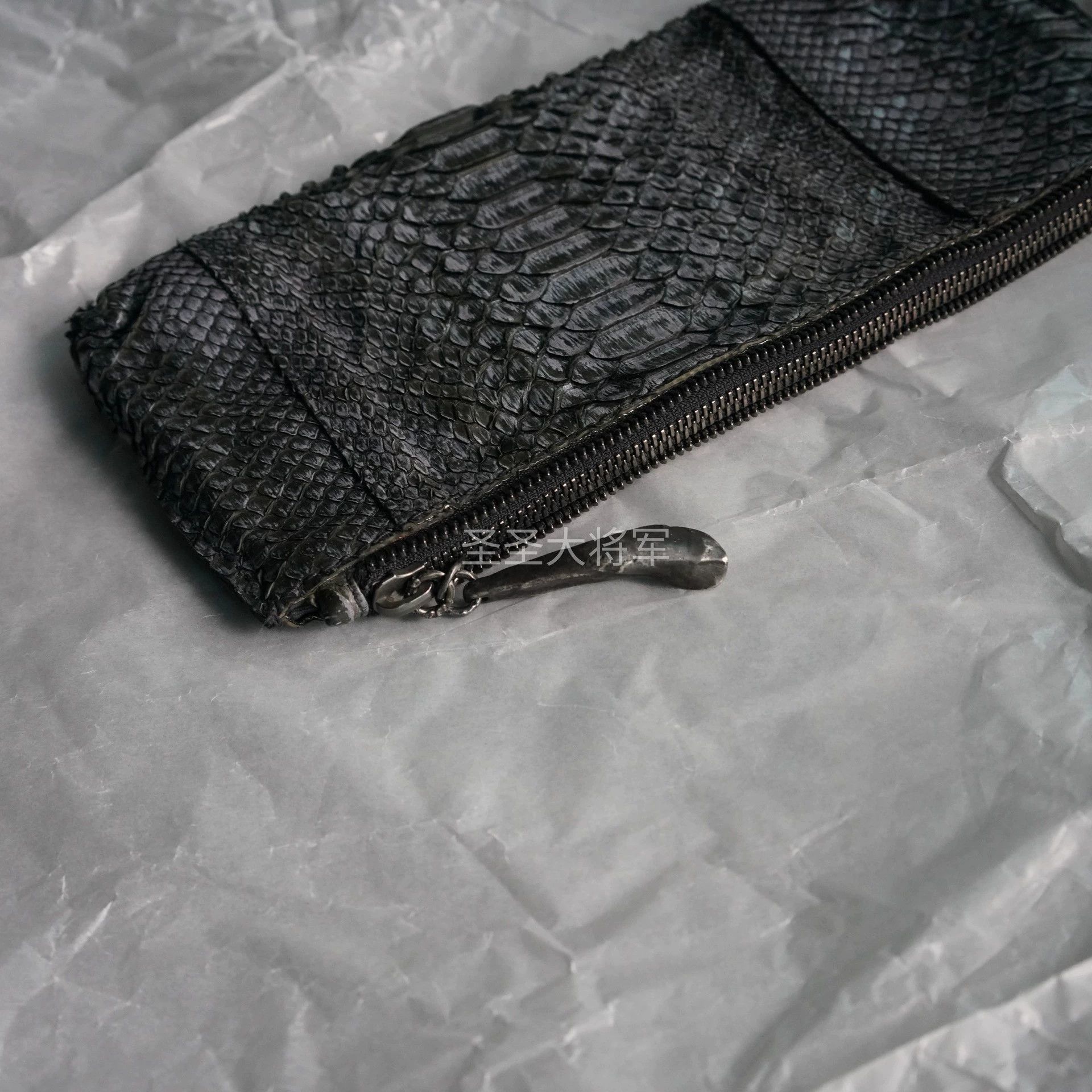 Simona Tagliaferri Simona Tagliaferri Rare Distressed Python Slate Wallet Size ONE SIZE - 5 Thumbnail