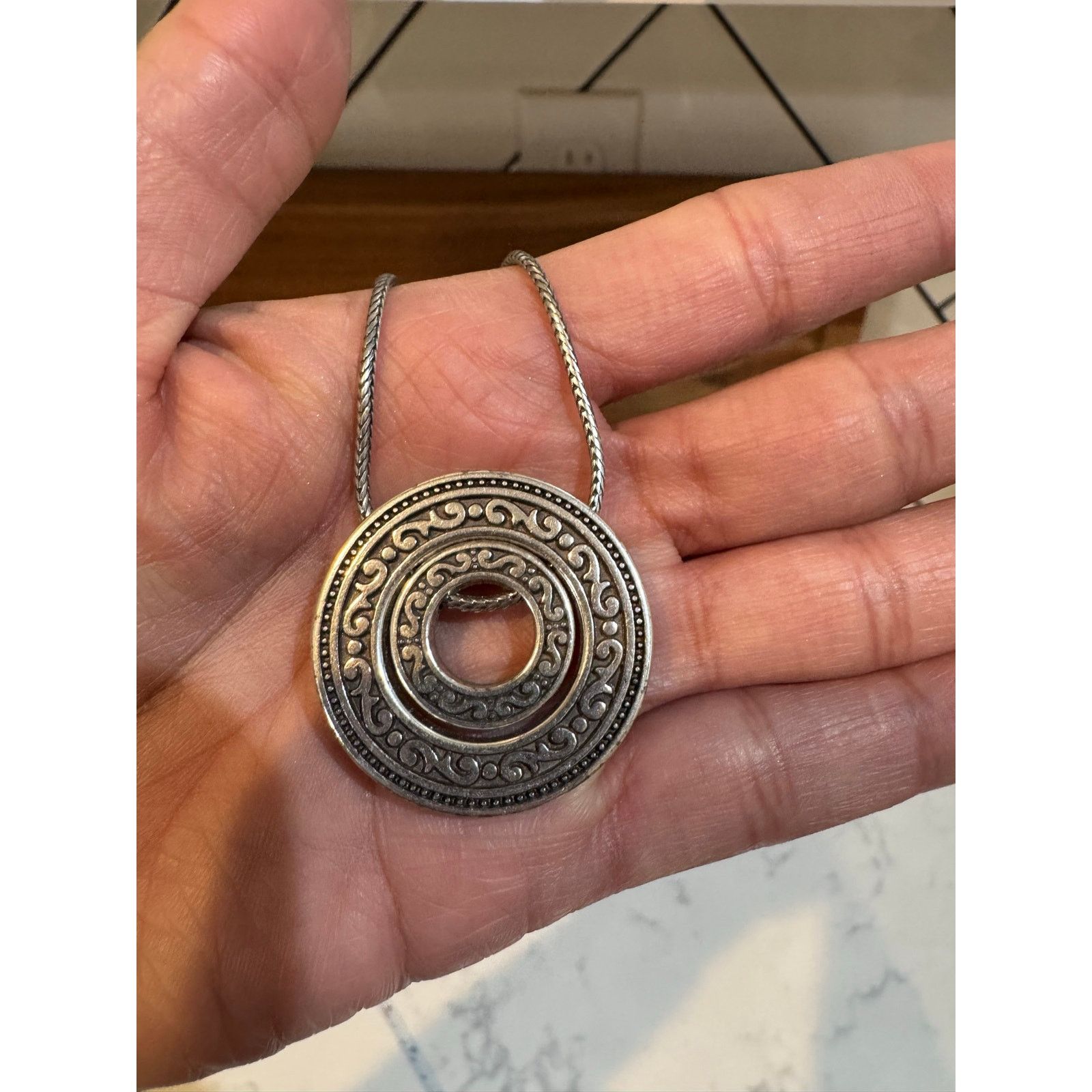 Brighton Brighton Central Park silver-plated medallion necklace Size ONE SIZE - 12 Thumbnail