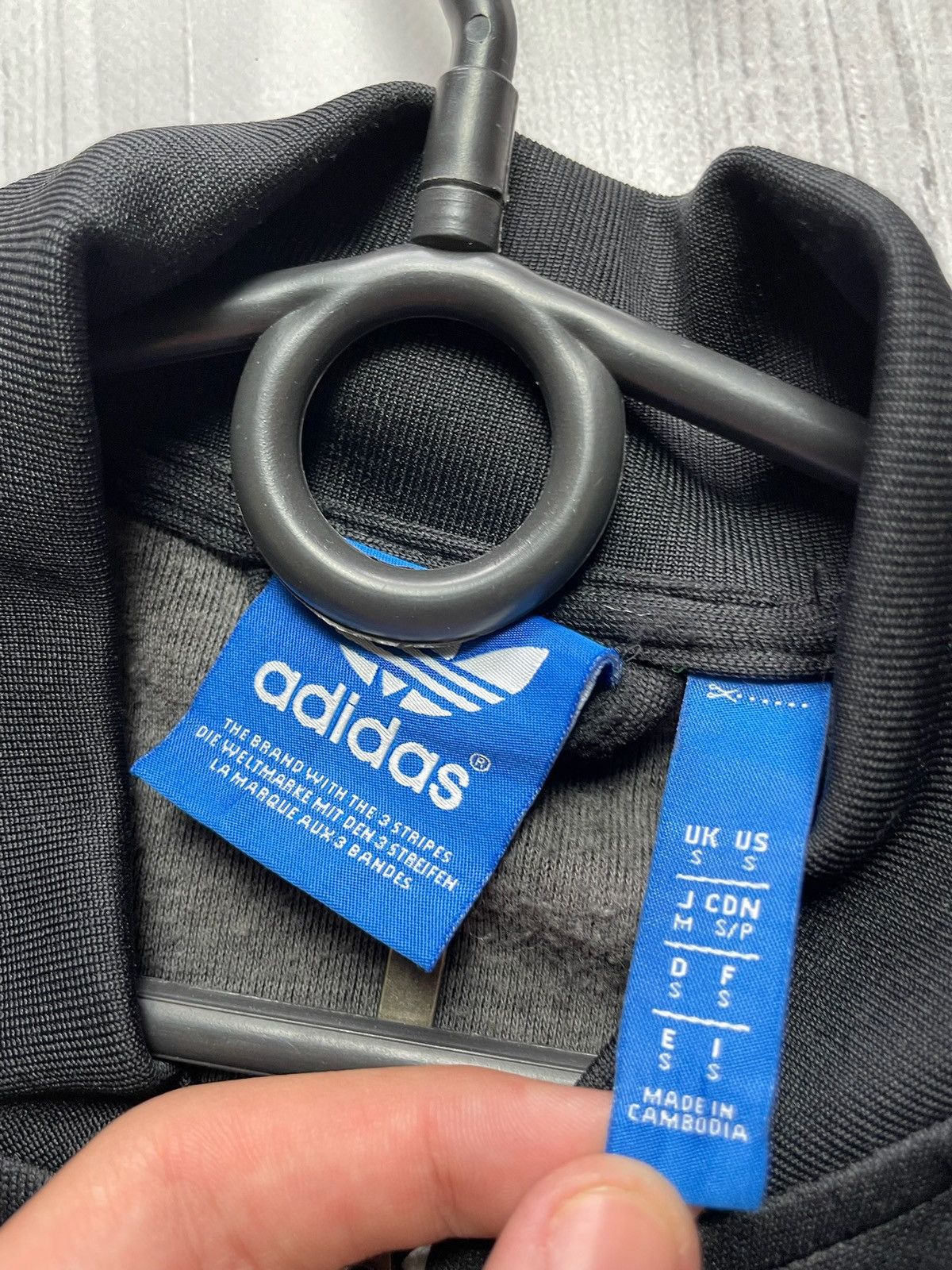 Adidas × Vintage Vintage adidas originals bomber jacket size S Size US S / EU 44-46 / 1 - 4 Thumbnail