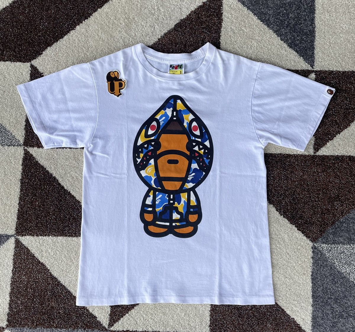 Bape Bape Milo Shark Shanghai Tee Size US S / EU 44-46 / 1 - 1 Thumbnail