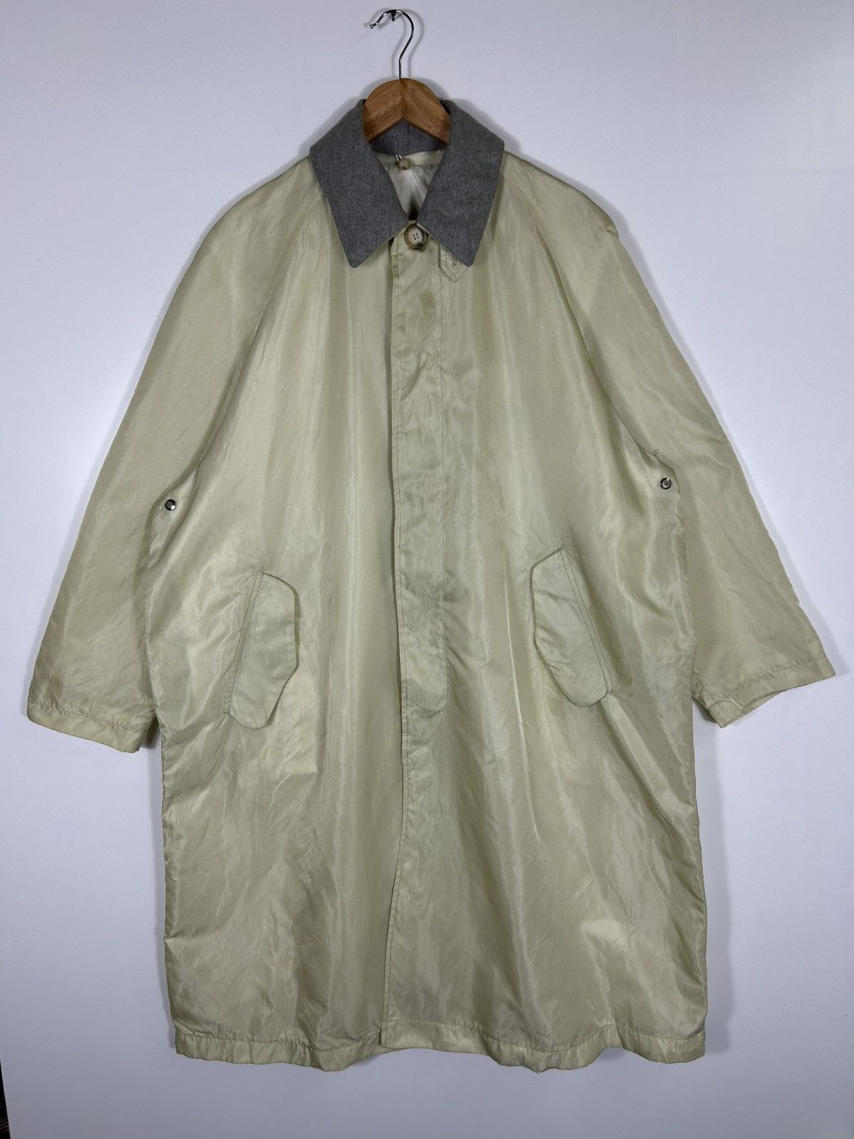 Kenzo Vintage Kenzo Homme Oversized Nylon Coat Made in Italy Size US L / EU 52-54 / 3 - 1 Thumbnail