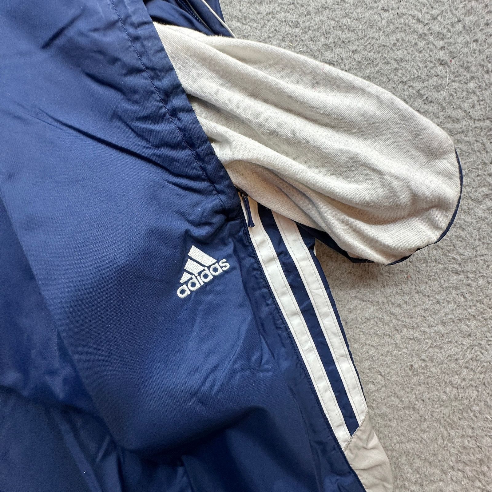 Adidas VTG 90s Adidas Lined Windbreaker Track Pants XL Navy Blue Size US 40 / EU 56 - 10 Thumbnail