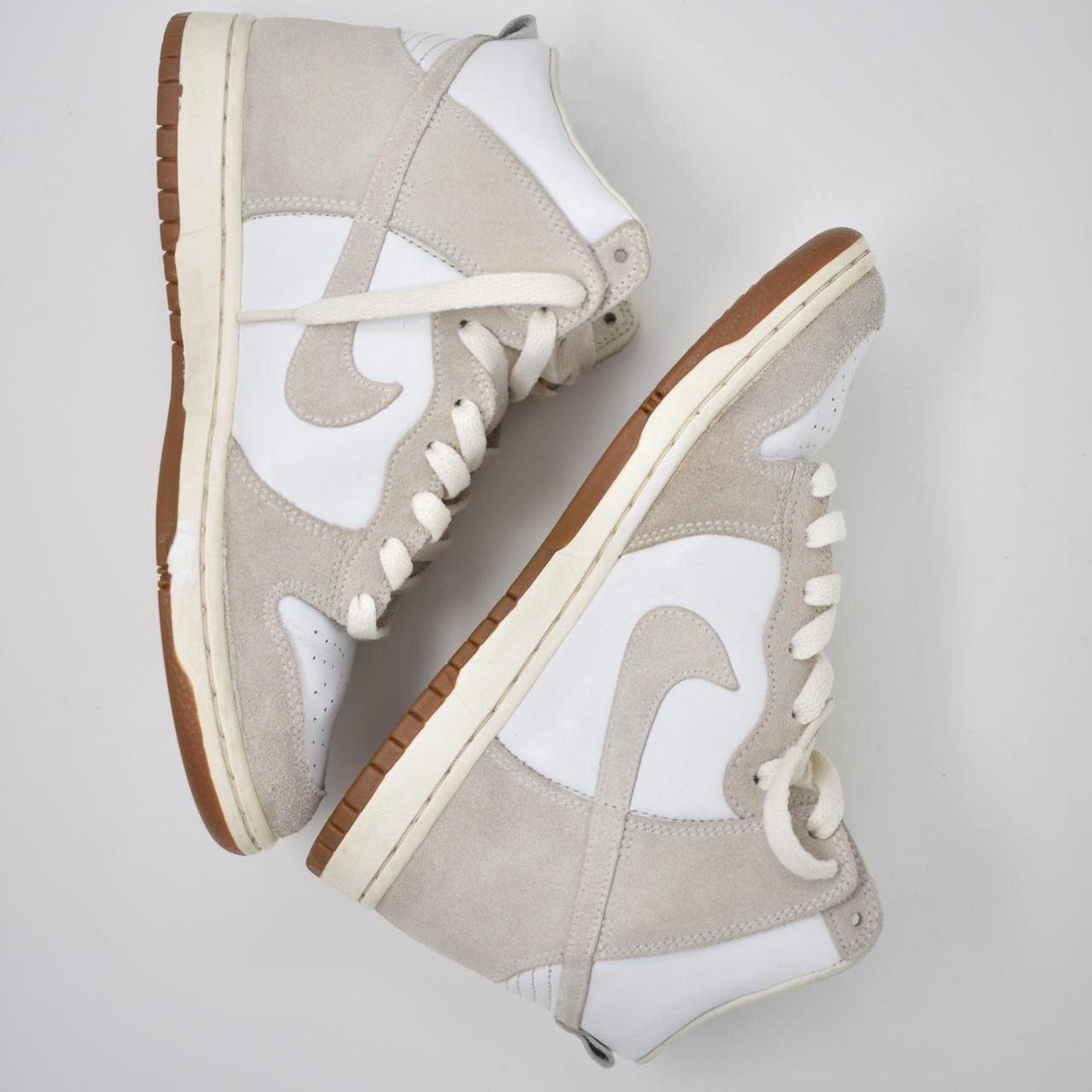 A.P.C. Nike x A.P.C Dunk High “Linen” Size US 6 / IT 36 - 4 Thumbnail