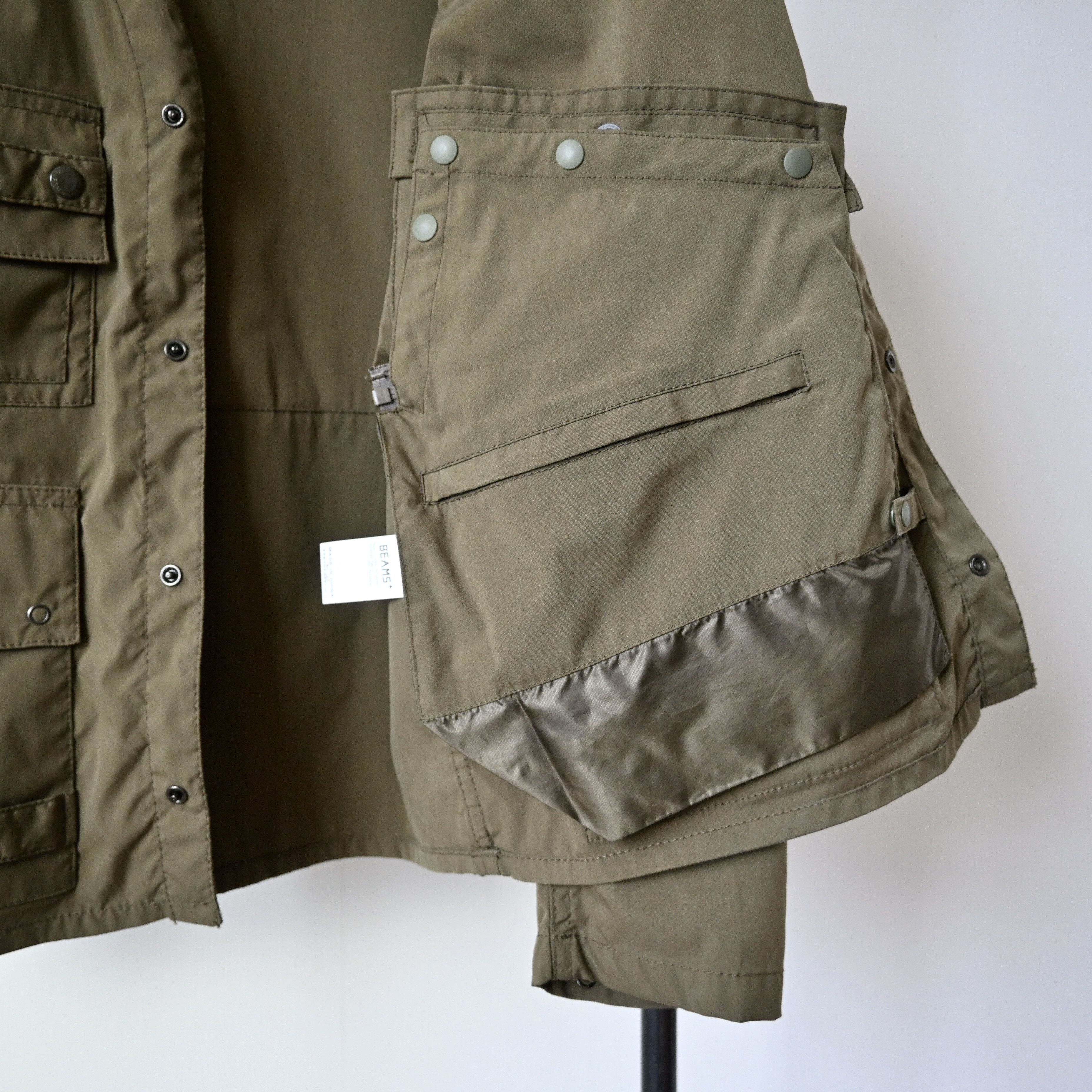 Beams Plus BEAMS PLUS x Komatsu Matere multi-pocket fishing jacket, OG Size US M / EU 48-50 / 2 - 8 Thumbnail