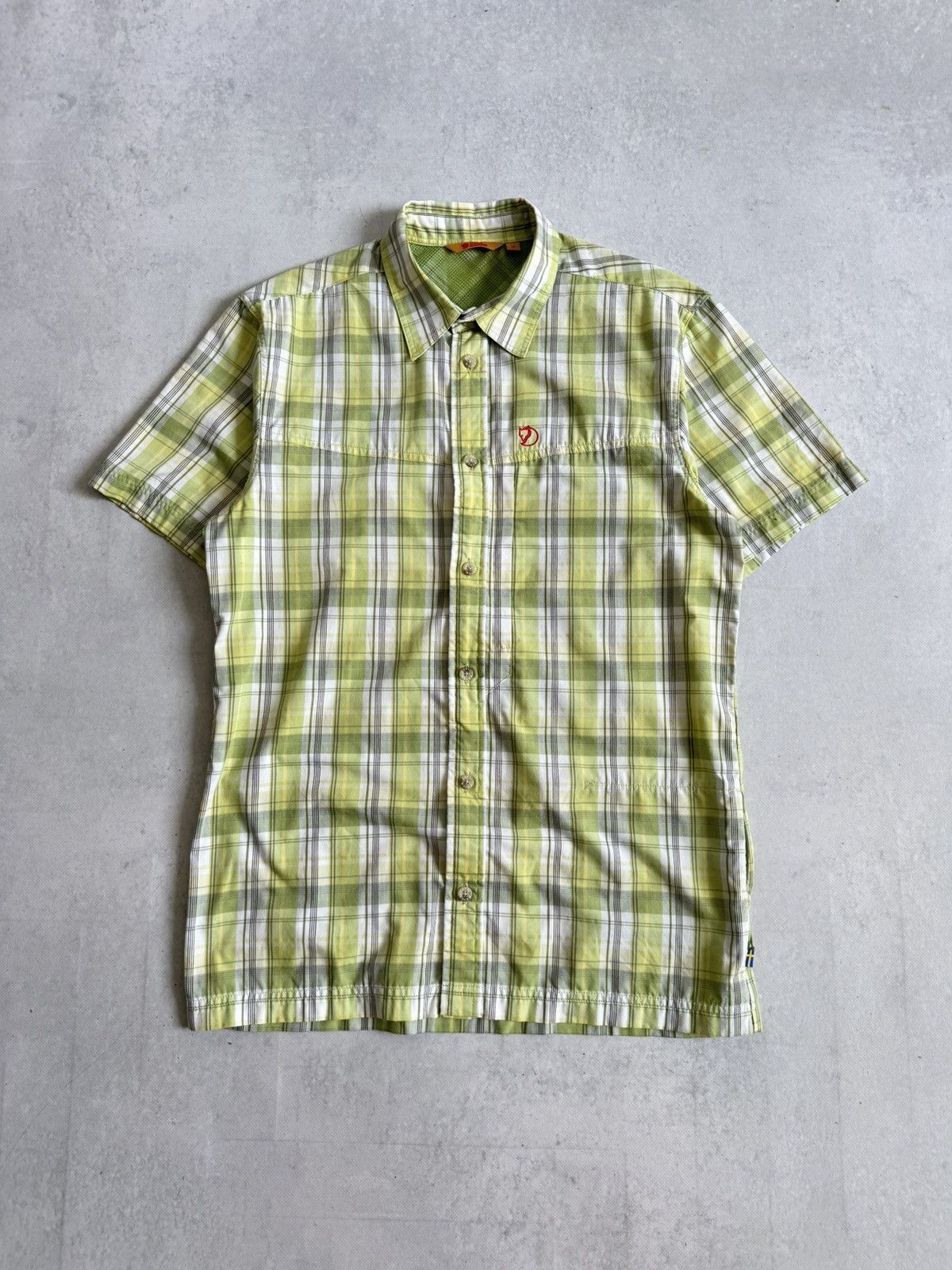 Fjallraven Fjällräven Short Sleeve Men’s Lightweight Outdoor Shirt Size US L / EU 52-54 / 3 - 1 Thumbnail