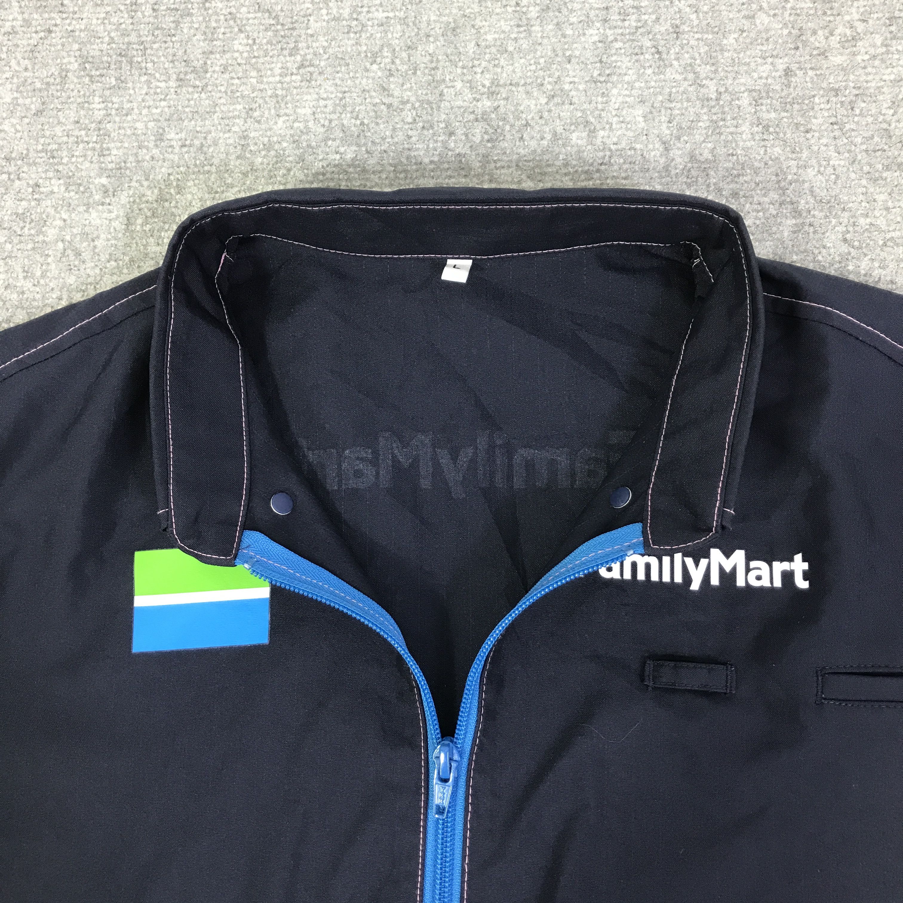 Japanese Brand FAMILY MART JAPAN JACKET K105B22 Size US L / EU 52-54 / 3 - 7 Thumbnail