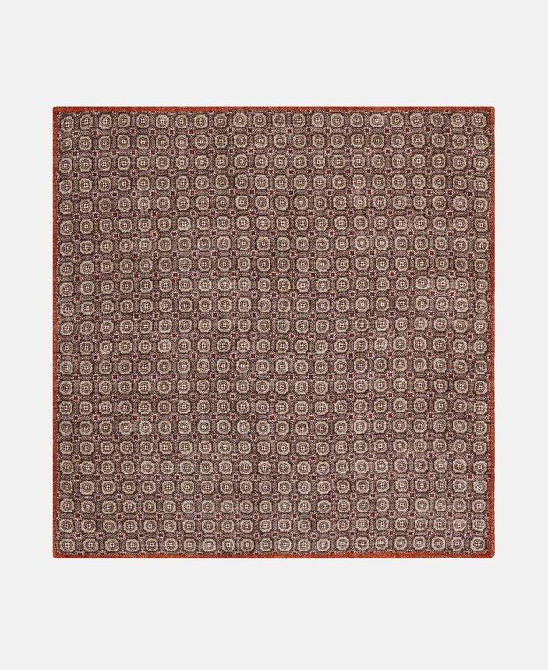 Silk pocket square