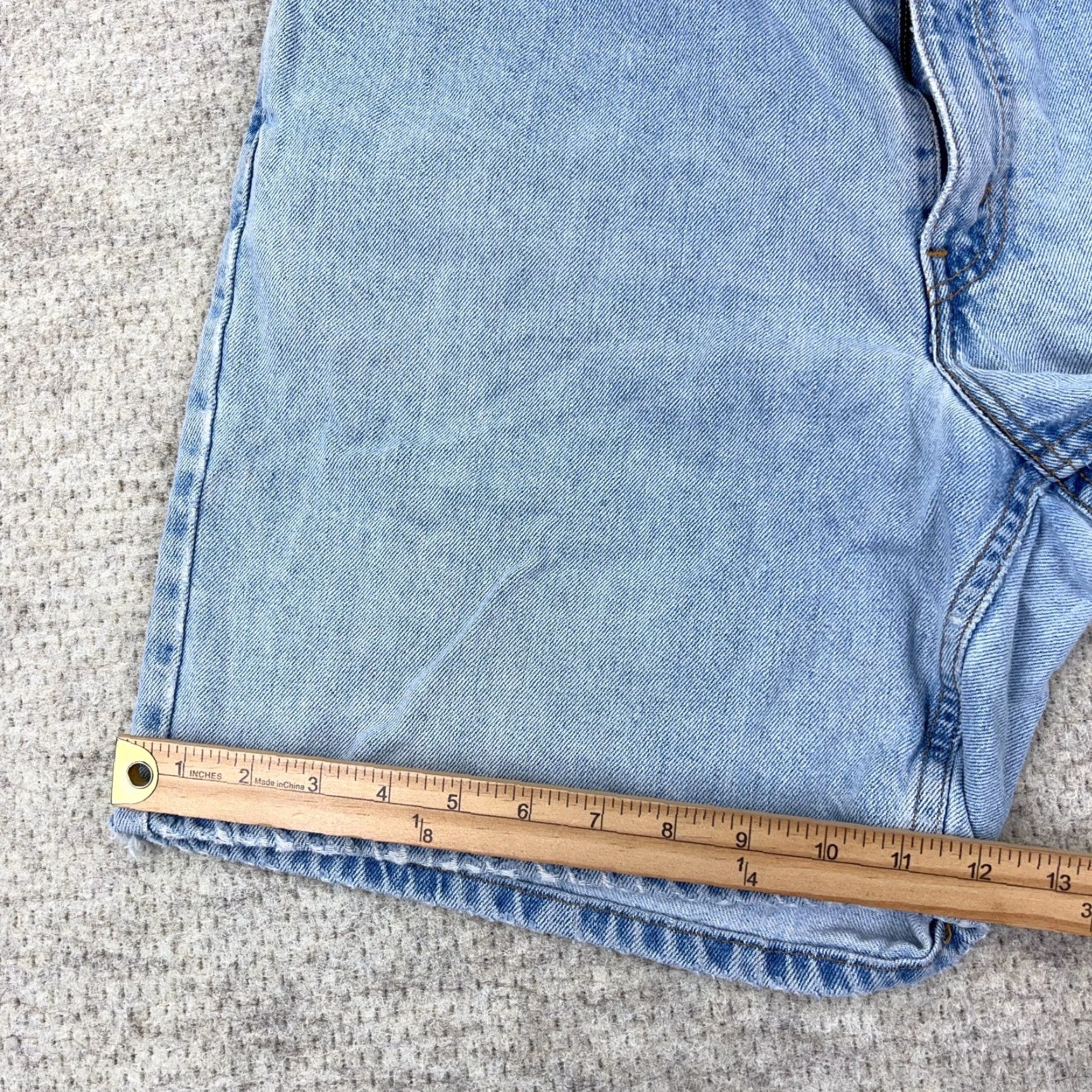 Levi's VINTAGE Levi's 550 Shorts Men 38 Relaxed Loose Fit Blue Denim Jeans Jorts Baggy 90s Style Size US 38 / EU 54 - 6 Thumbnail