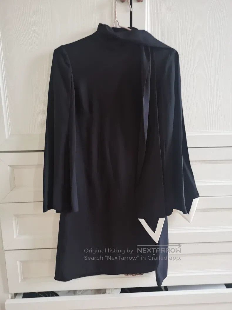 Valentino Valentino dress Size S / US 4 / IT 40 - 3 Thumbnail
