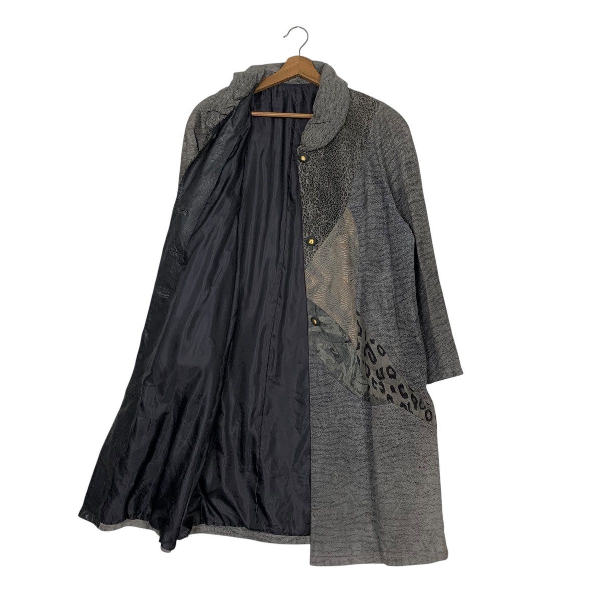 Japanese Brand Japanese Brand Leopard Design Coat Size M / US 6-8 / IT 42-44 - 10 Thumbnail