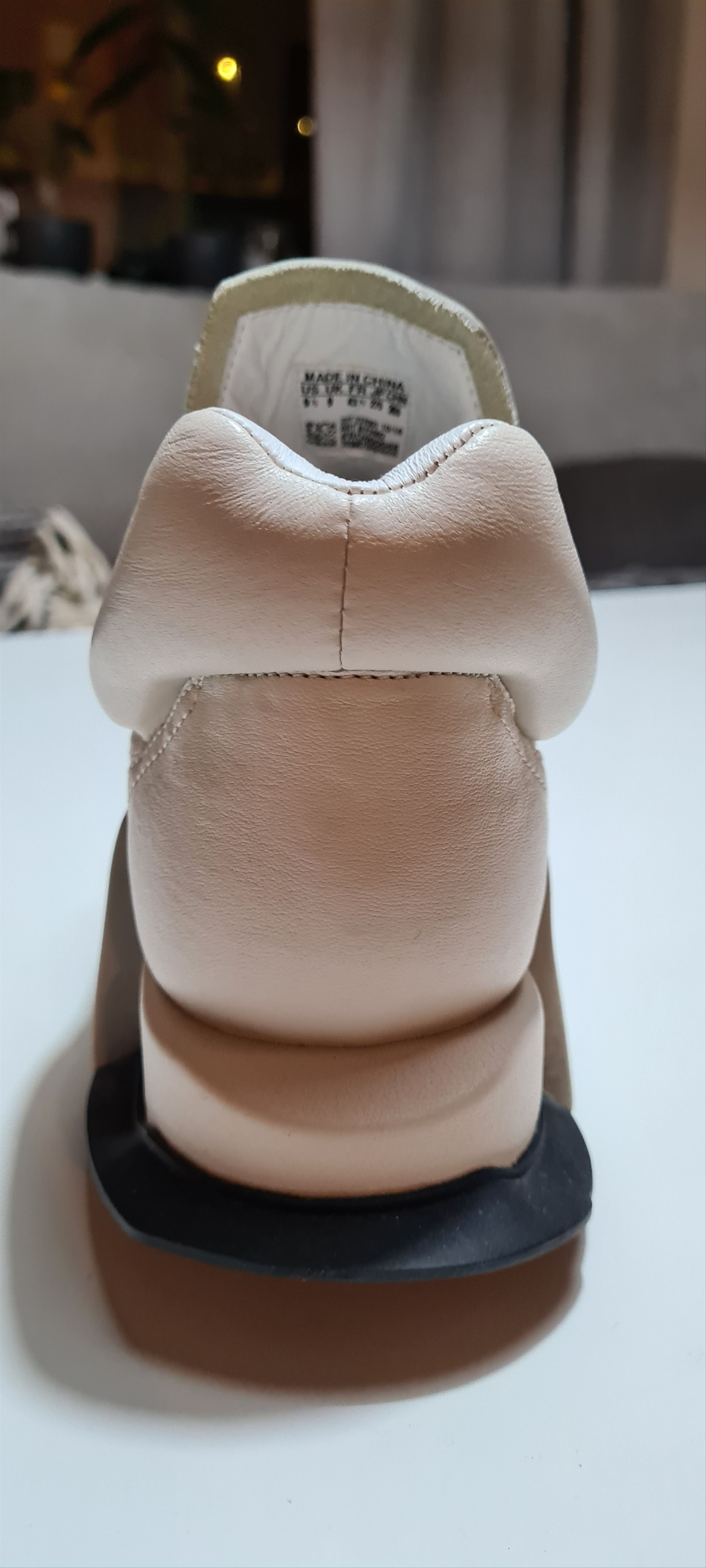 Adidas × Rick Owens Rick Owens Level Runner Low Milky White Size US 9.5 / EU 42-43 - 7 Thumbnail
