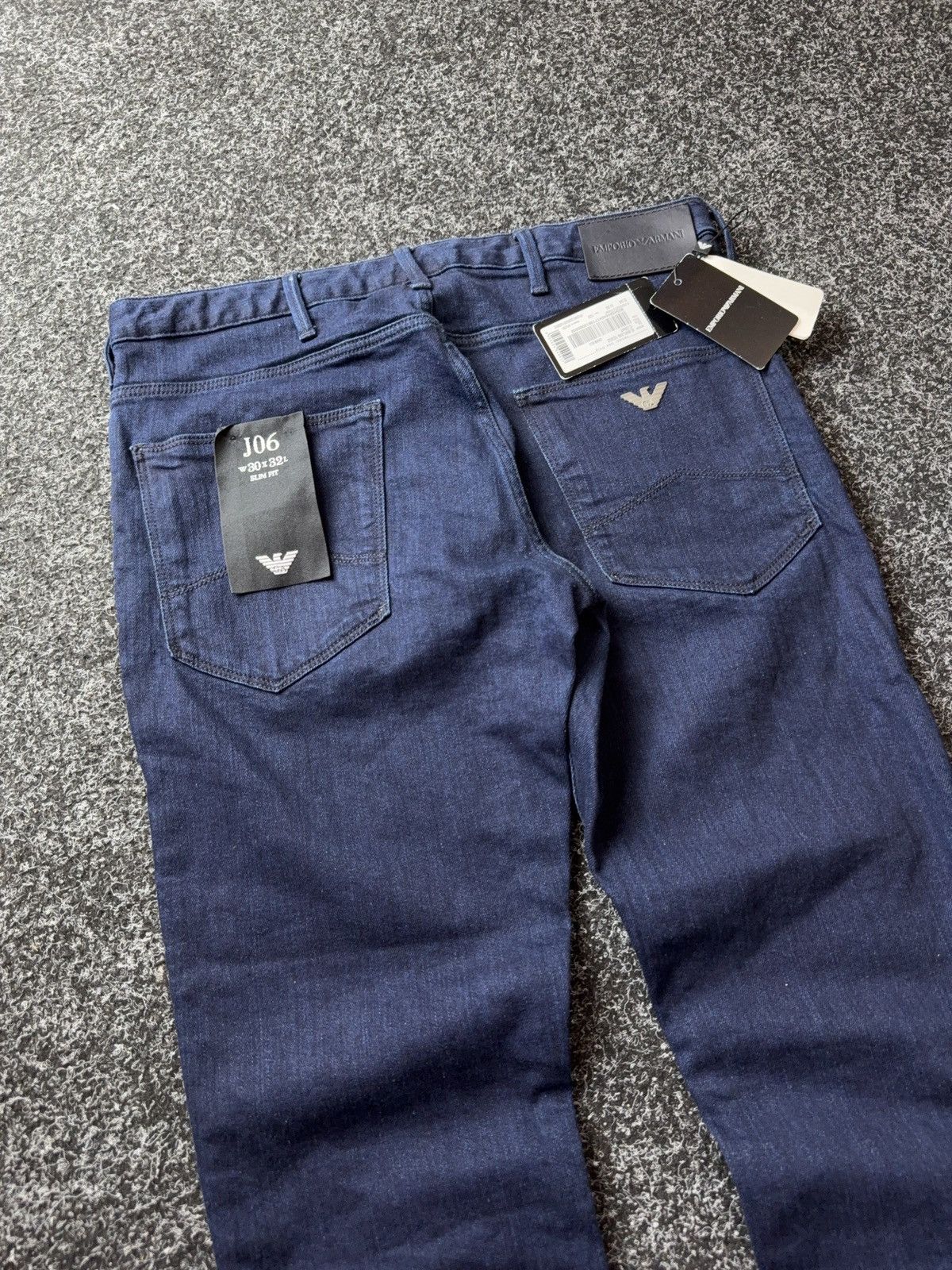 Emporio Armani NWT 00s Luxury Emporio Armani J06 Slim Fit Jeans Dark Blue Size US 30 / EU 46 - 13 Thumbnail