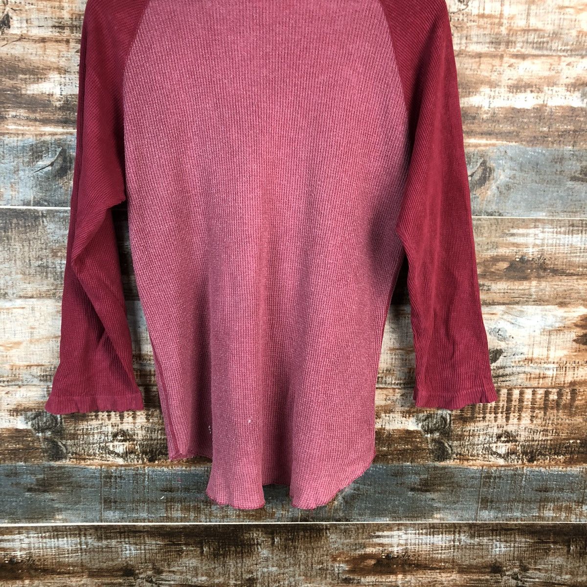 Vintage Cheswick skull vintage Red Long Sleeve T-Shirt #A2462 Size US S / EU 44-46 / 1 - 14 Thumbnail