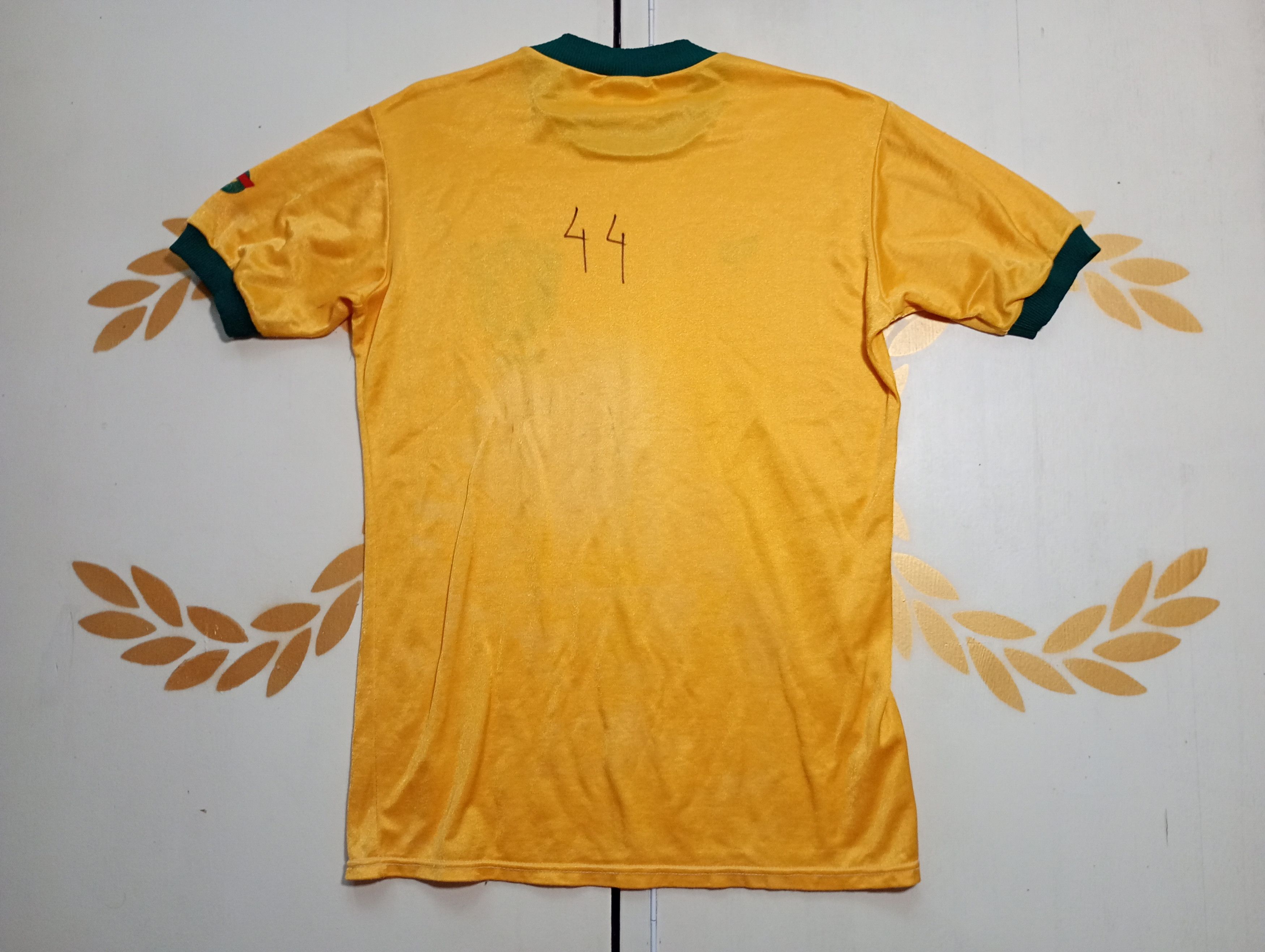 Vintage Aqatas Brazil Home Jersey World Cup 1982 Size US L / EU 52-54 / 3 - 17 Thumbnail