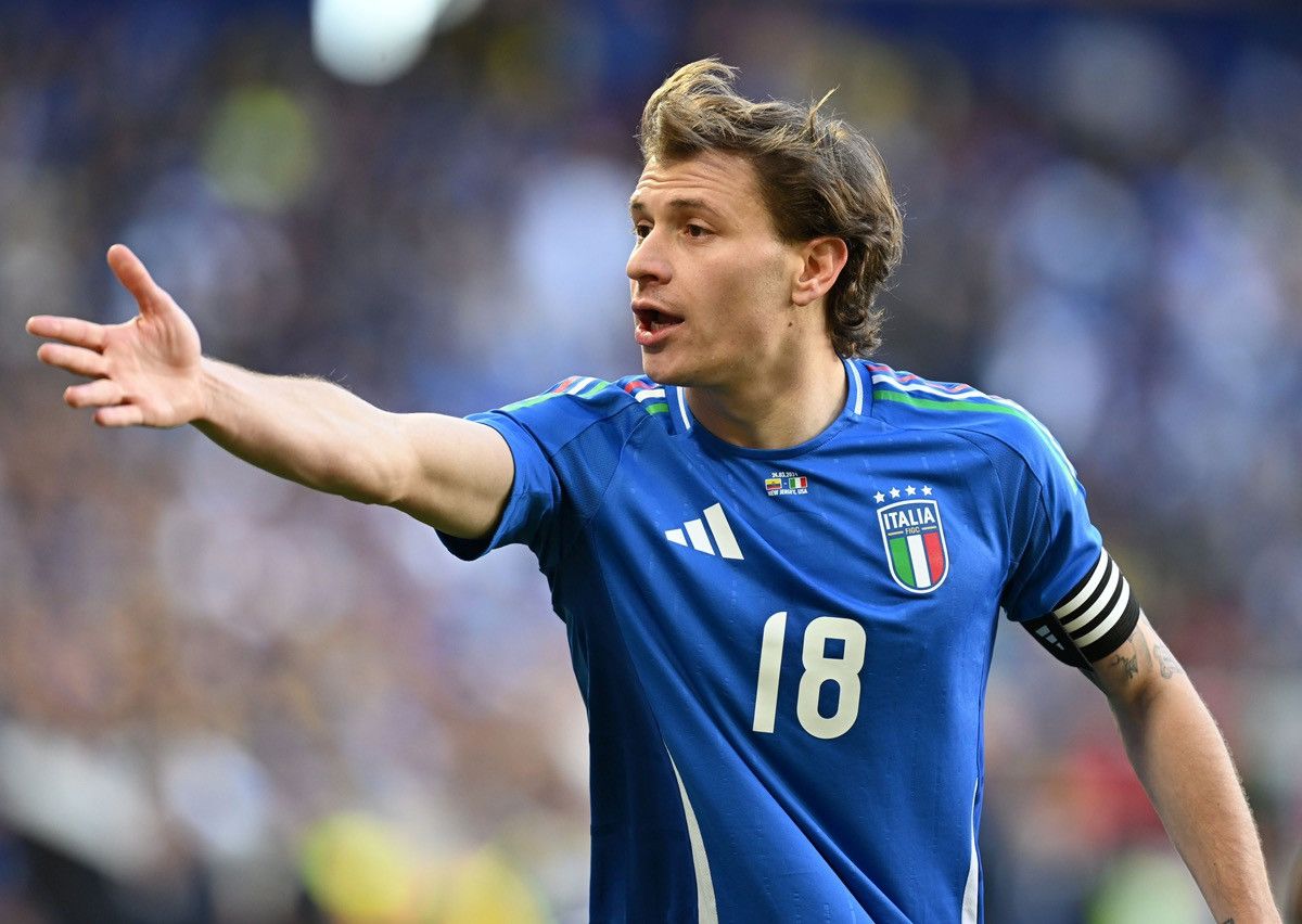 Adidas ITALY ADIDAS 2024 EURO FOOTBALL HOME JERSEY #18 BARELLA Size US XL / EU 56 / 4 - 13 Thumbnail