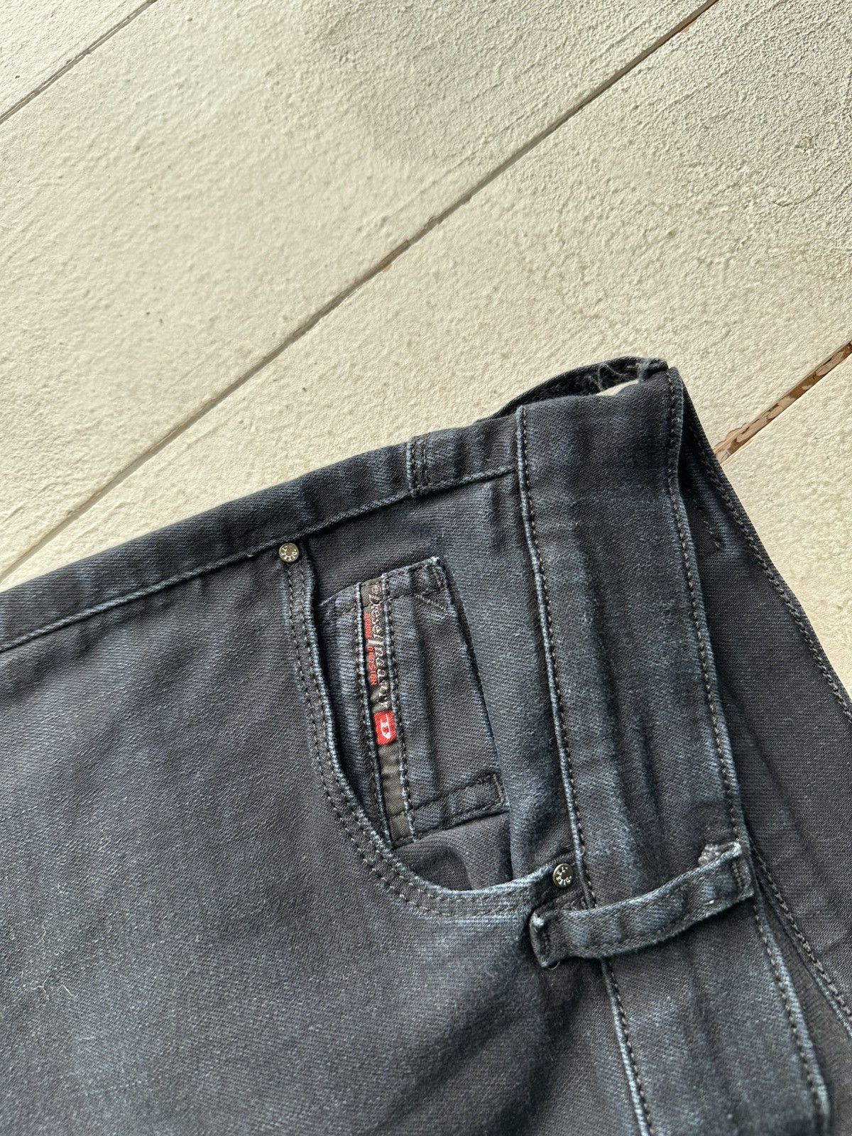 Diesel 🚨Gothic Diesel Regular Slim relax Flared Jeans Womens Size 30" / US 8 / IT 44 - 7 Thumbnail