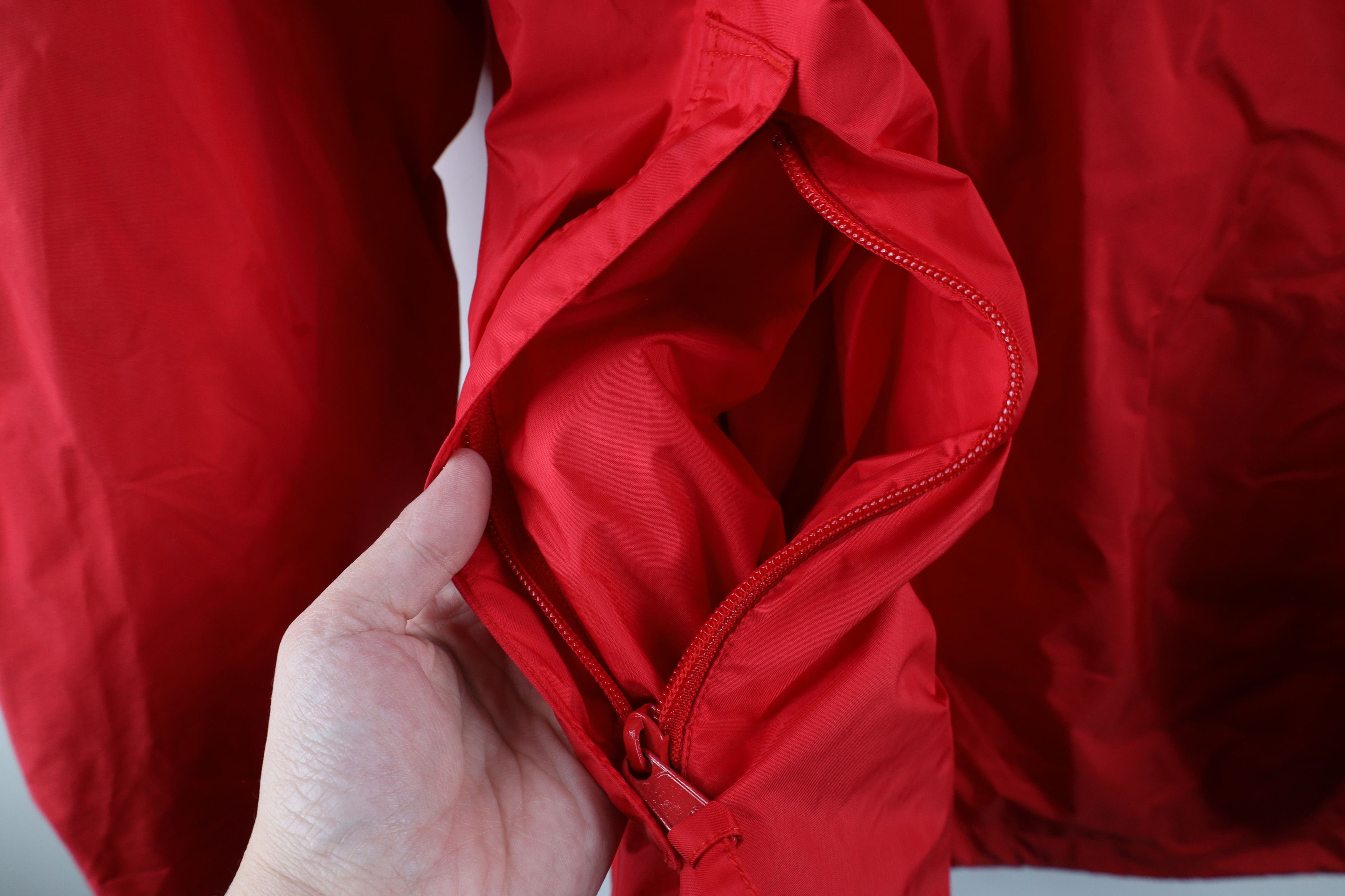 L.L. Bean × Vintage Vintage 90s LL Bean Waterproof Hooded Anorak Jacket Red Size US L / EU 52-54 / 3 - 4 Thumbnail
