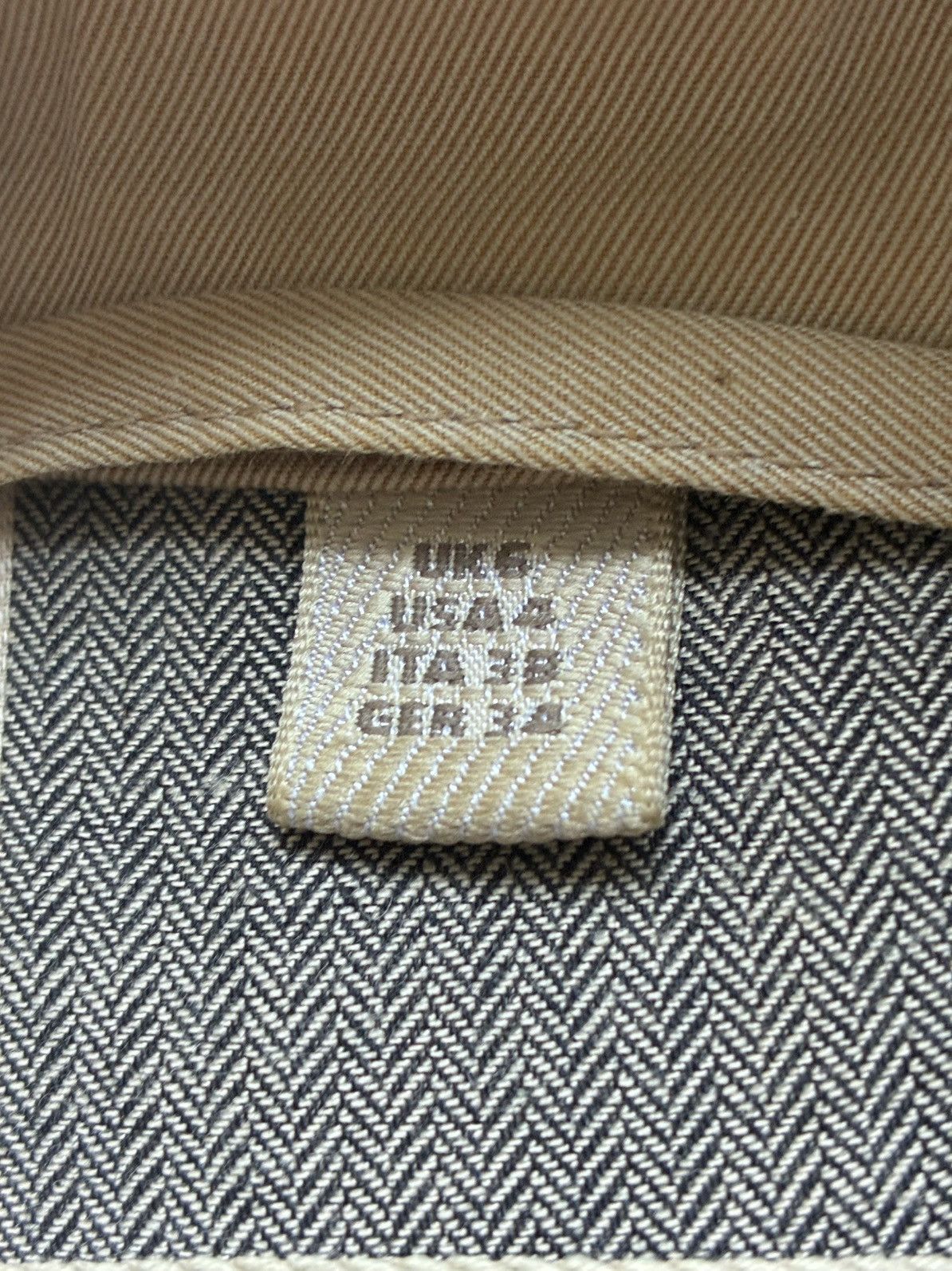 Burberry Burberry Brit Double-Breasted Short Beige Trench Coat Size XS / US 0-2 / IT 36-38 - 5 Thumbnail