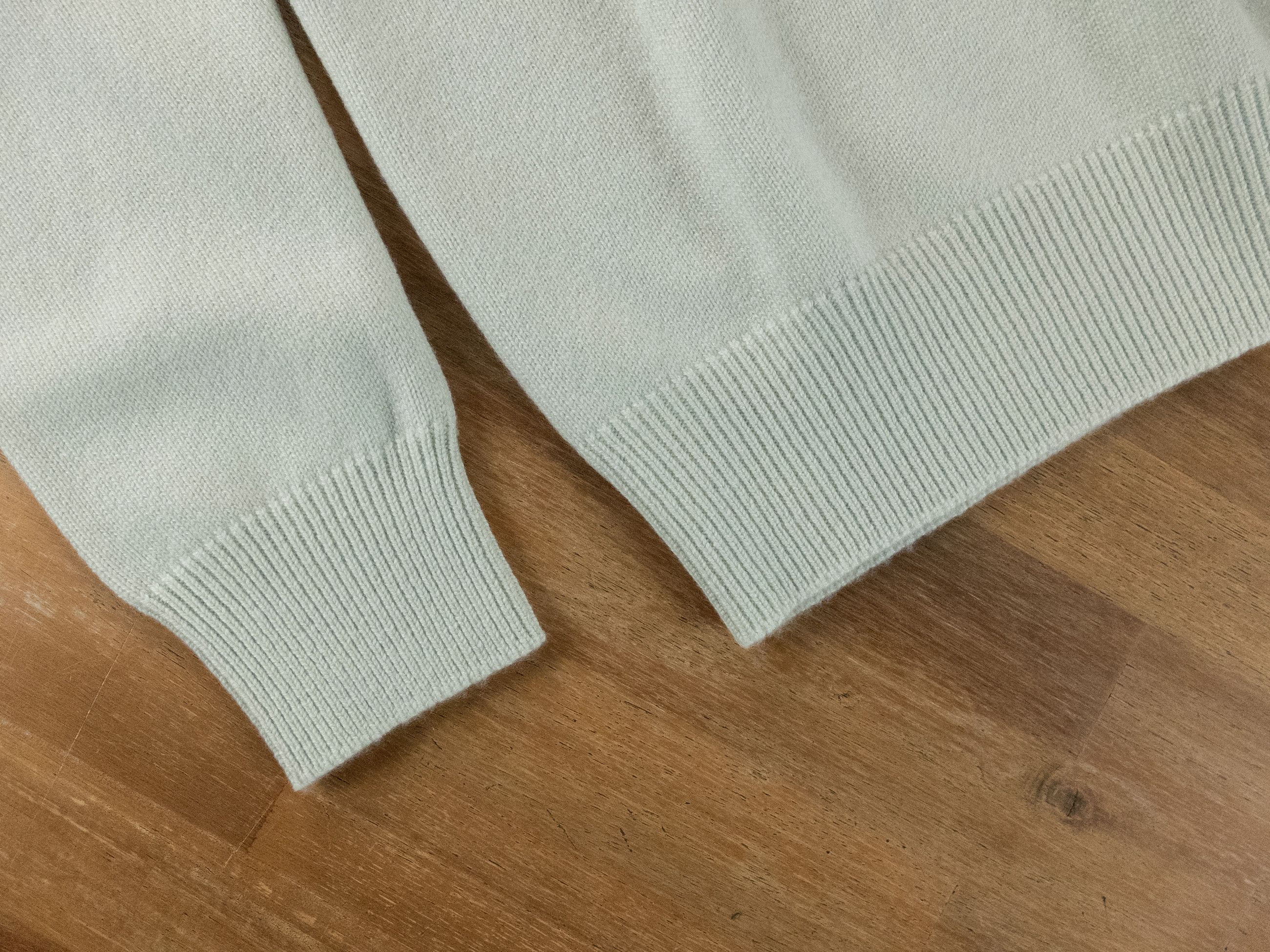 Bottega Veneta BOTTEGA VENETA Glacier green cashmere sweater Medium q Size US M / EU 48-50 / 2 - 5 Thumbnail