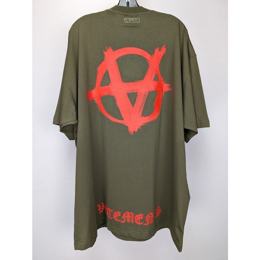 Vetements o1rshd1 T-Shirt Tee in Khaki Size US L / EU 52-54 / 3 - 11 Thumbnail