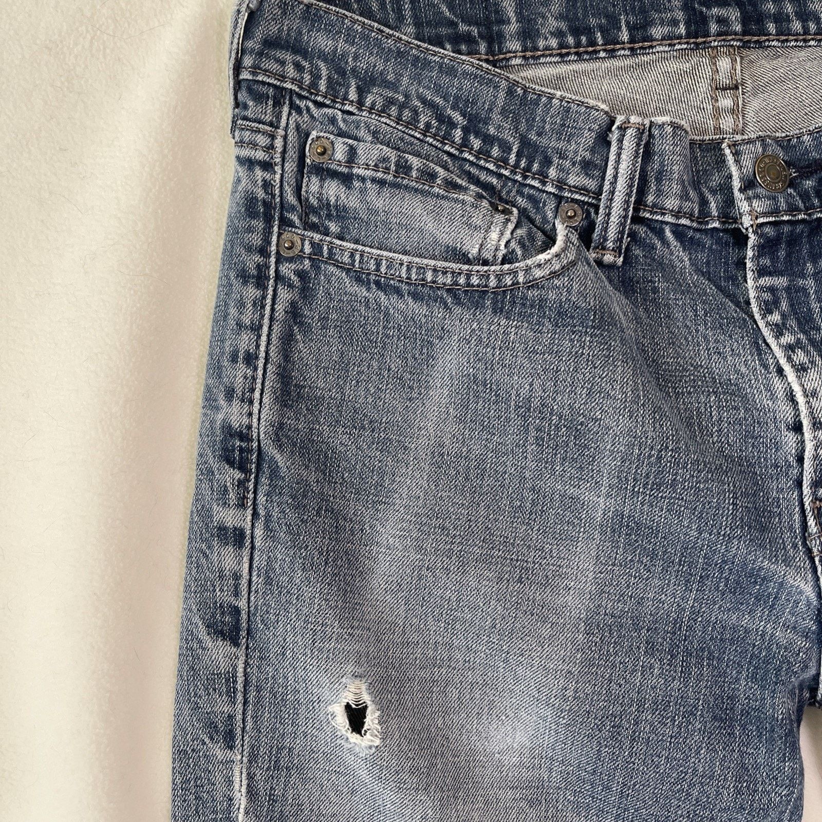 Levi's Levis 505 Jeans Men’s 32X30 Distressed Size US 32 / EU 48 - 2 Thumbnail
