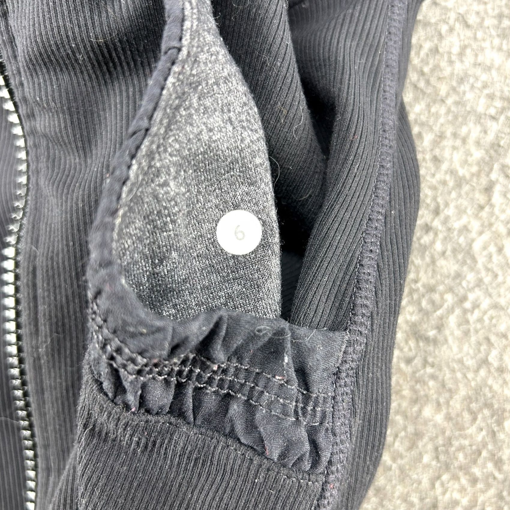 Lululemon Lululemon Hoodie Womens 6 Black Fleece Stretch Full Zip Dance Studio Jacket Size M / US 6-8 / IT 42-44 - 7 Thumbnail
