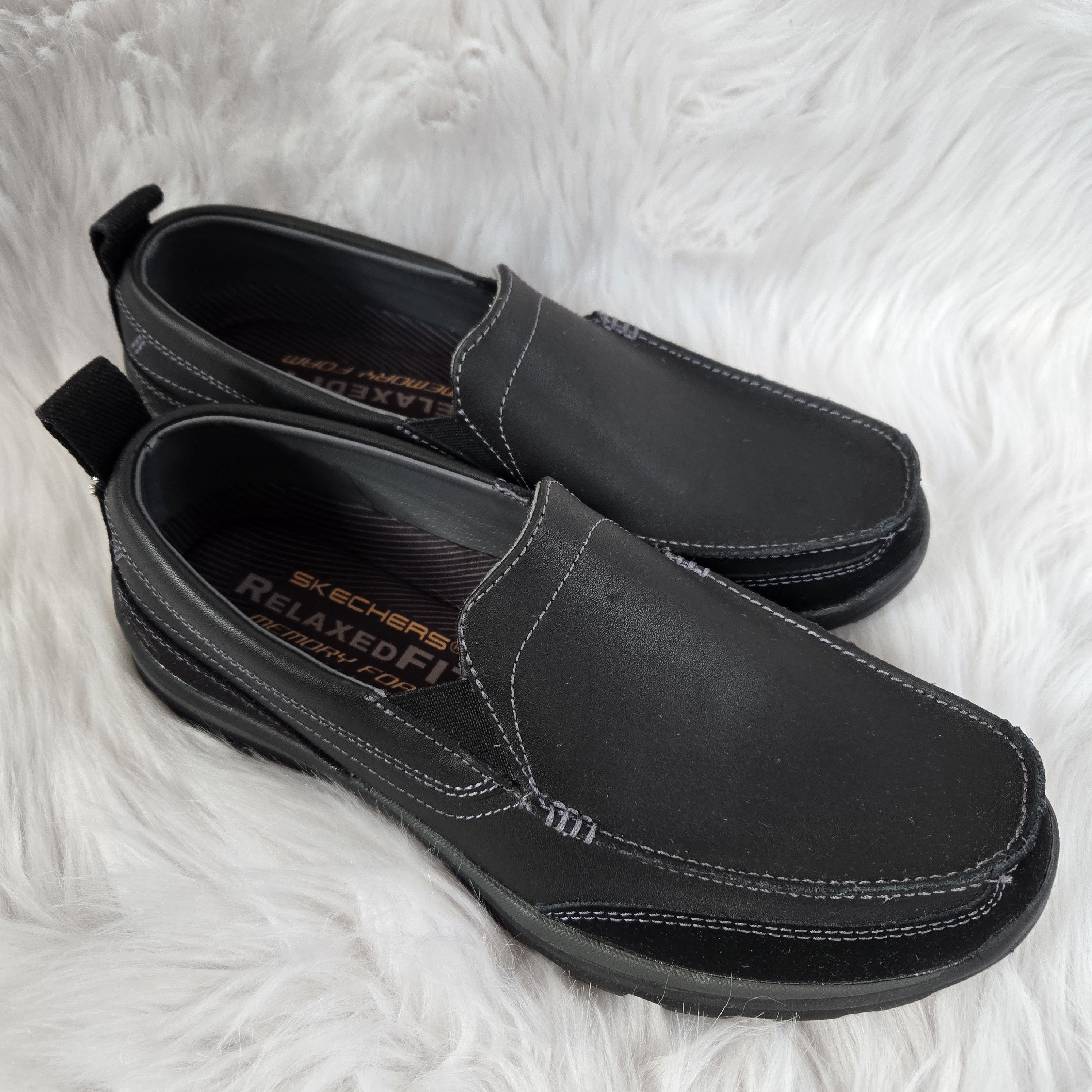 SKECHERS SKECHERS Relaxed Fit Memory Foam Slip-On Men's Size 7.5 Size US 7.5 / EU 40-41 - 2 Thumbnail