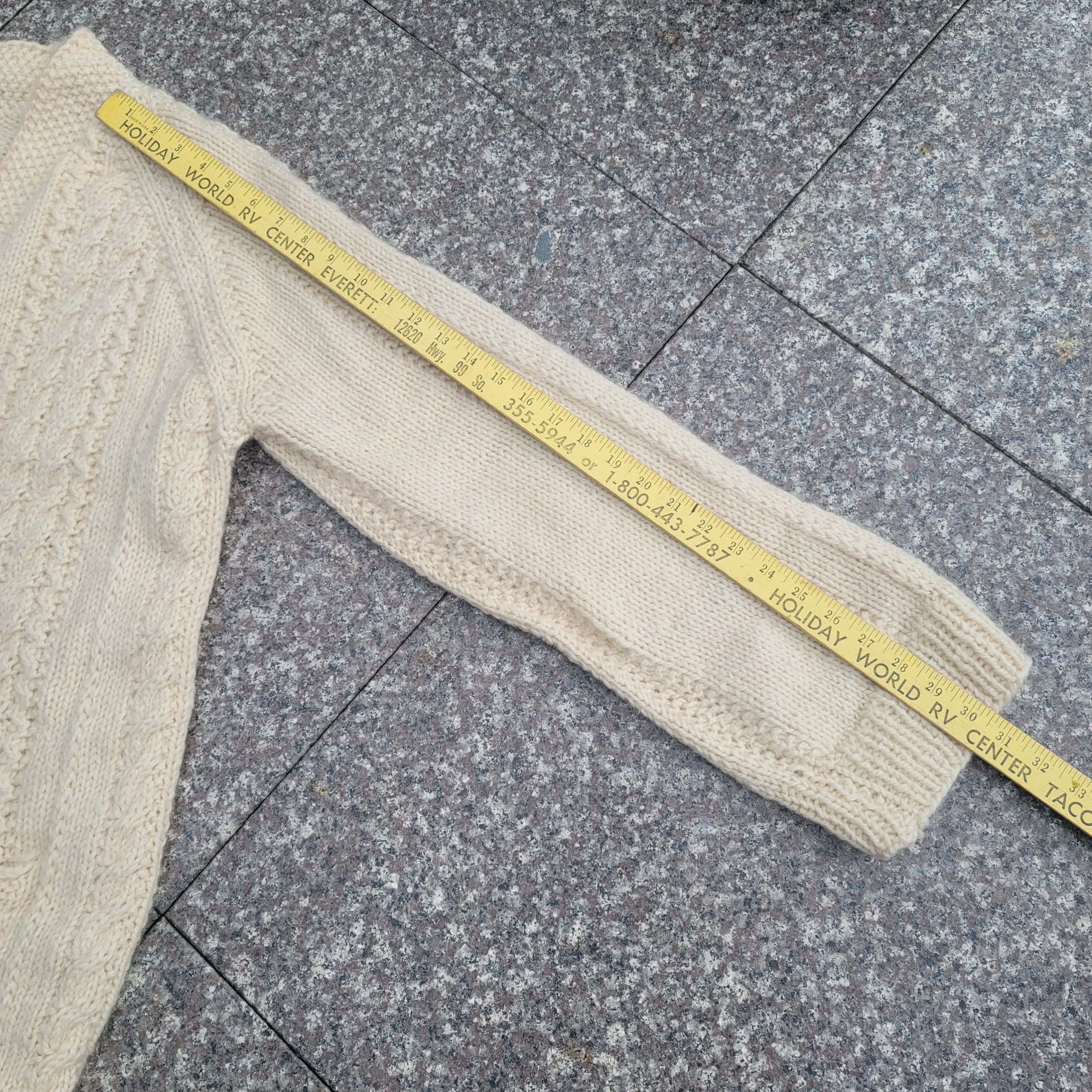 Handmade Vintage hand-knitted wool sweater cardigan Size L / US 10 / IT 46 - 4 Thumbnail