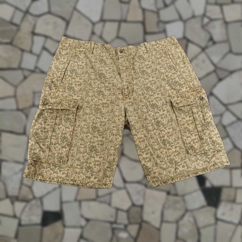 Levi's Levi's Cargo Shorts Mens 38 Beige Camouflage Canvas Outdoors Casual Workwear Size US 36 / EU 52 - 1 Thumbnail